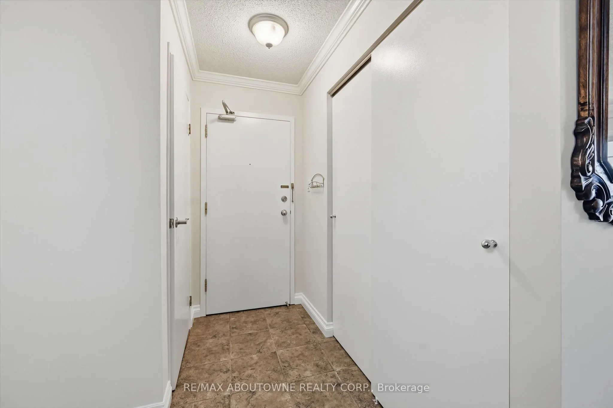 1450 Glen Abbey Gate #1121
