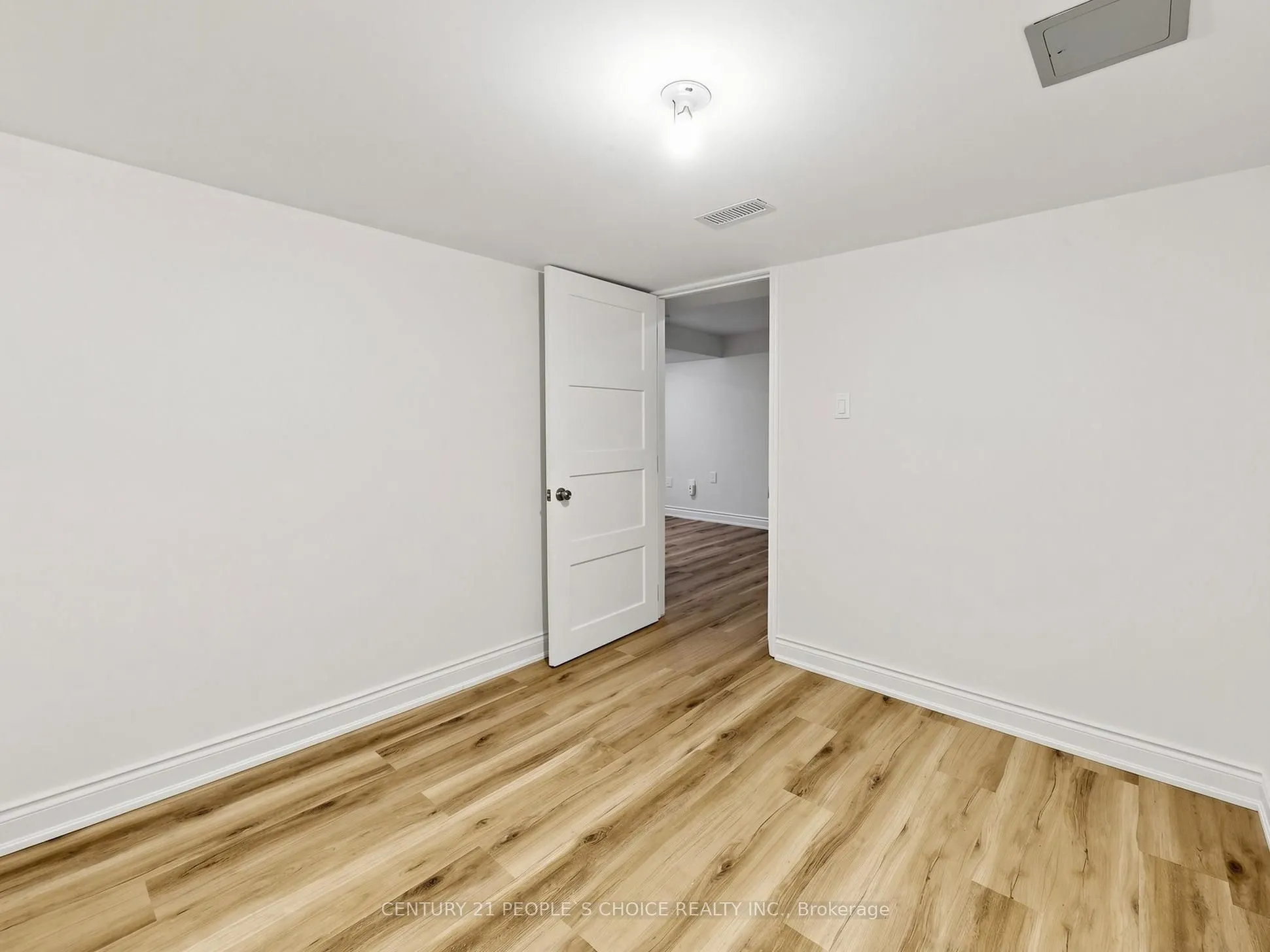 1125 Ivandale Drive