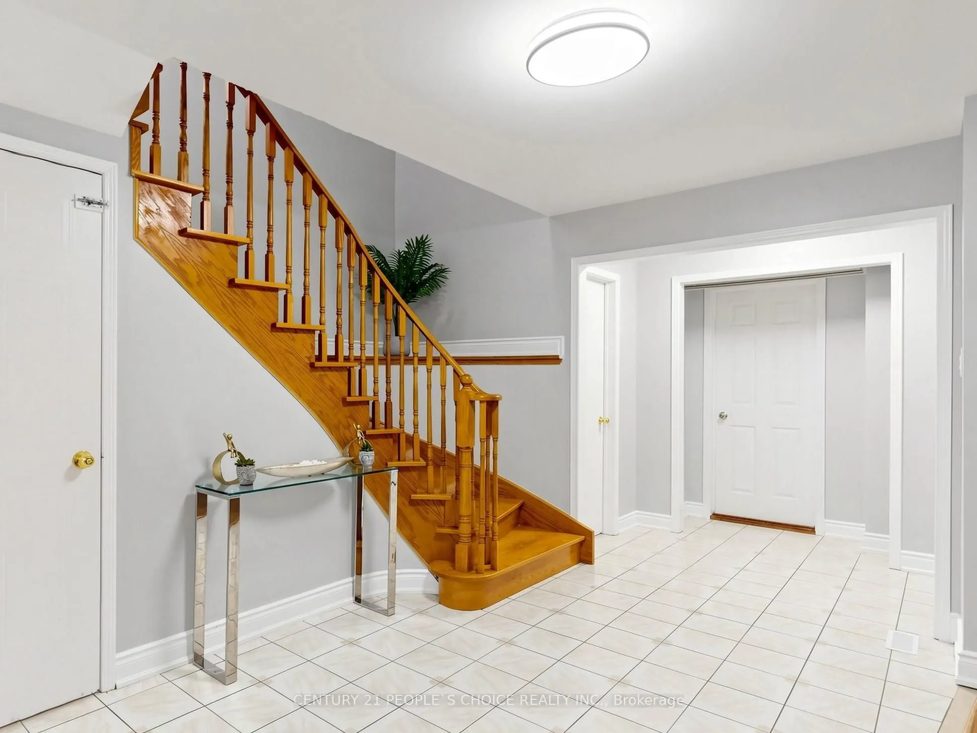 1125 Ivandale Drive