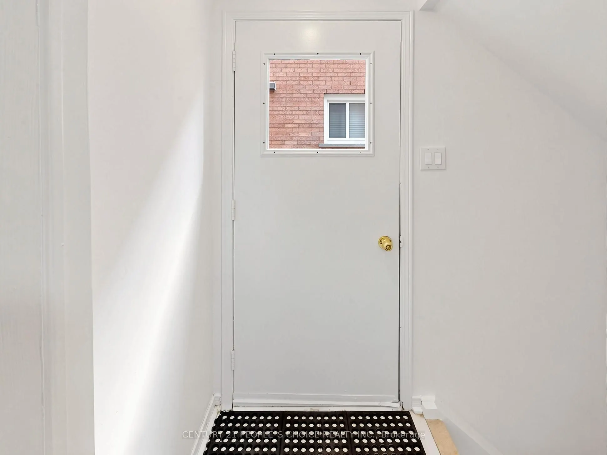 1125 Ivandale Drive