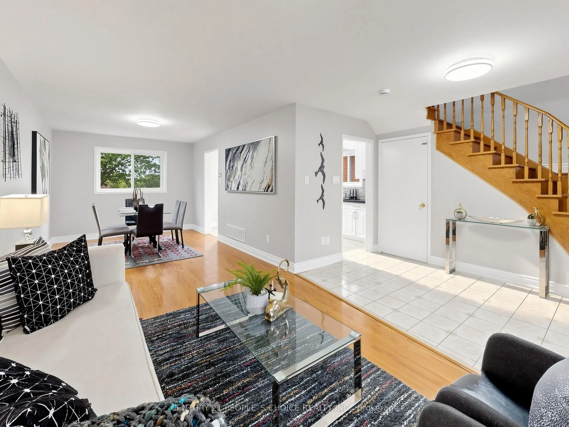 1125 Ivandale Drive