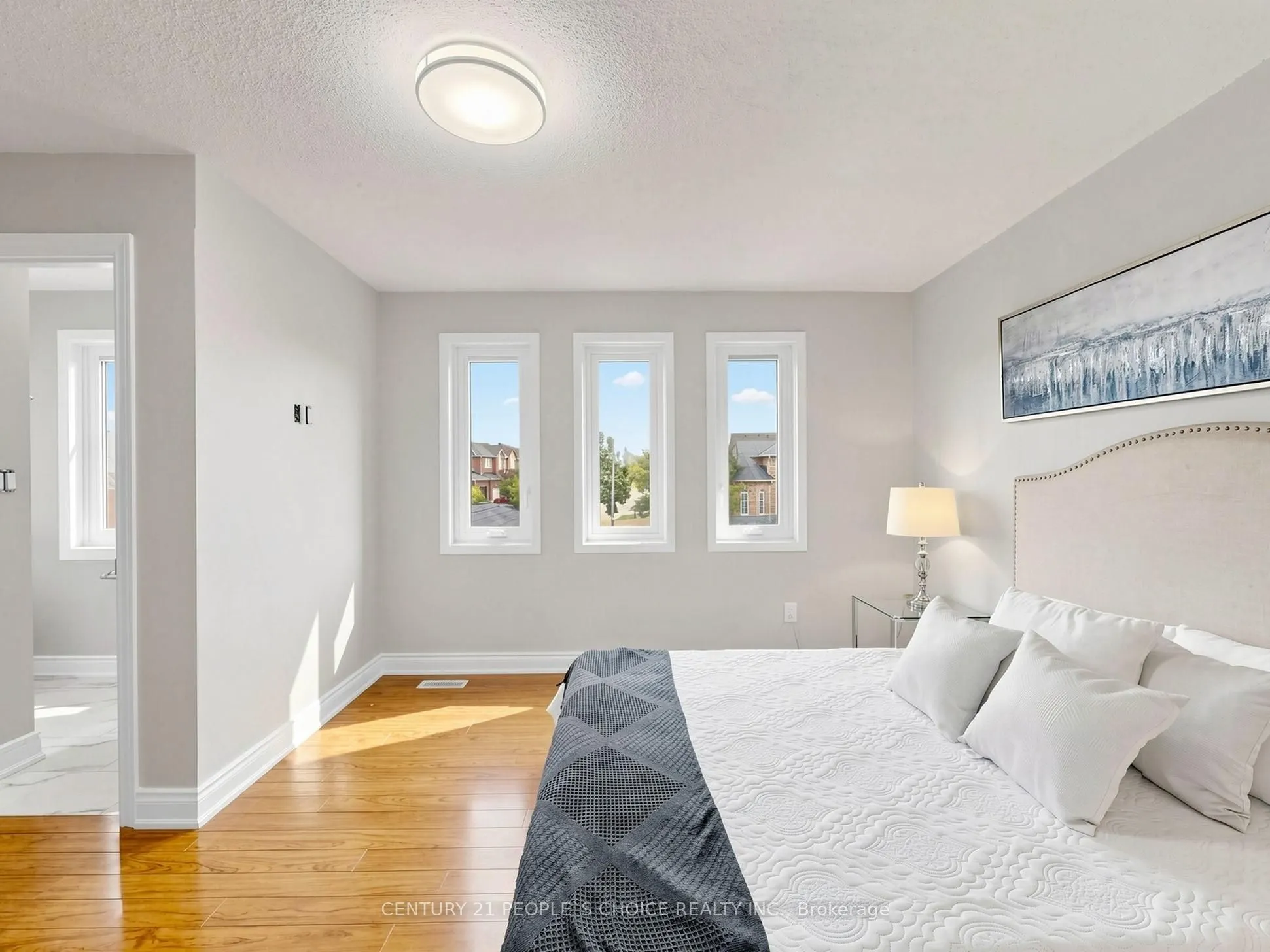1125 Ivandale Drive