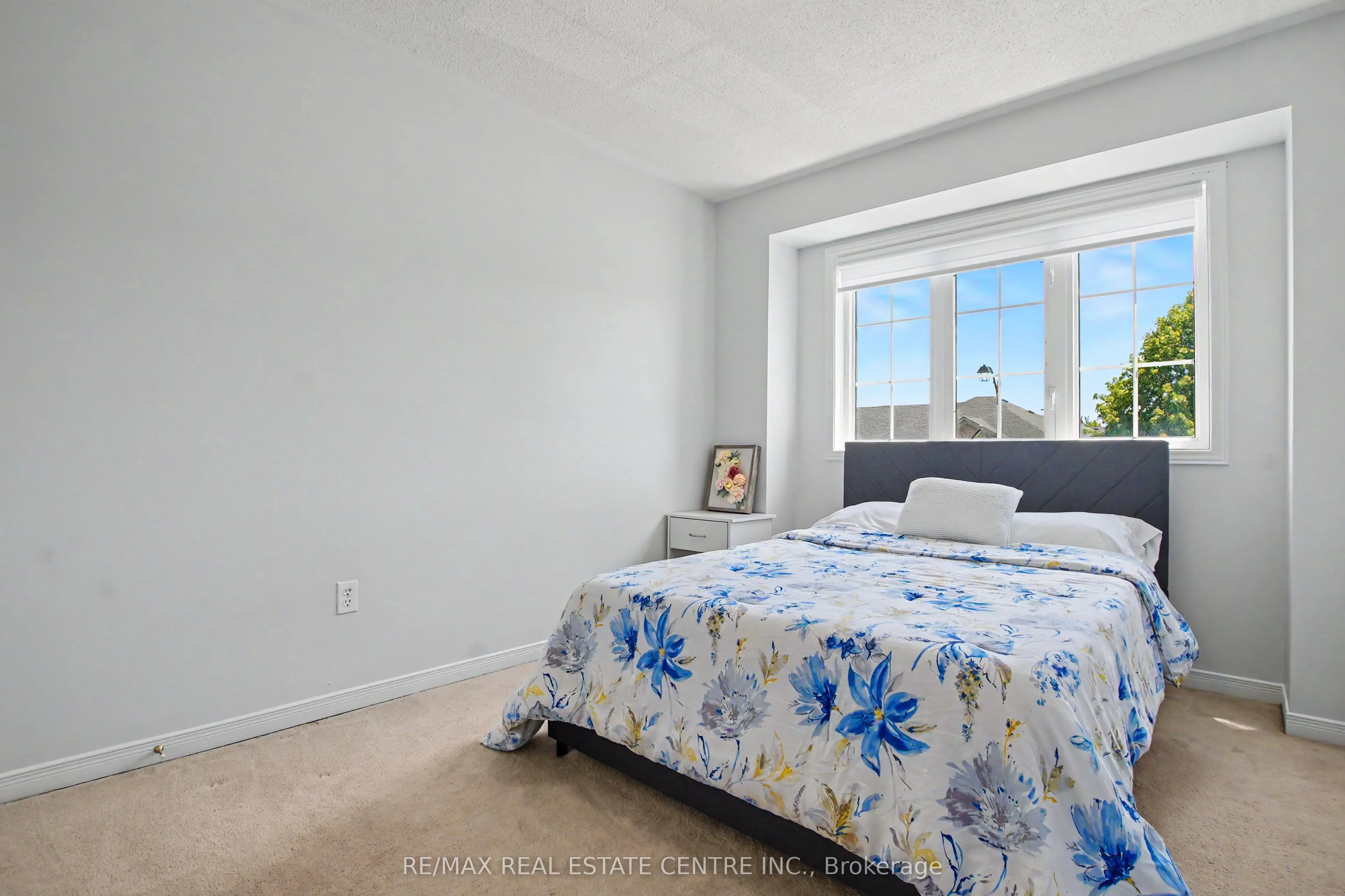 94 Timbertop Crescent