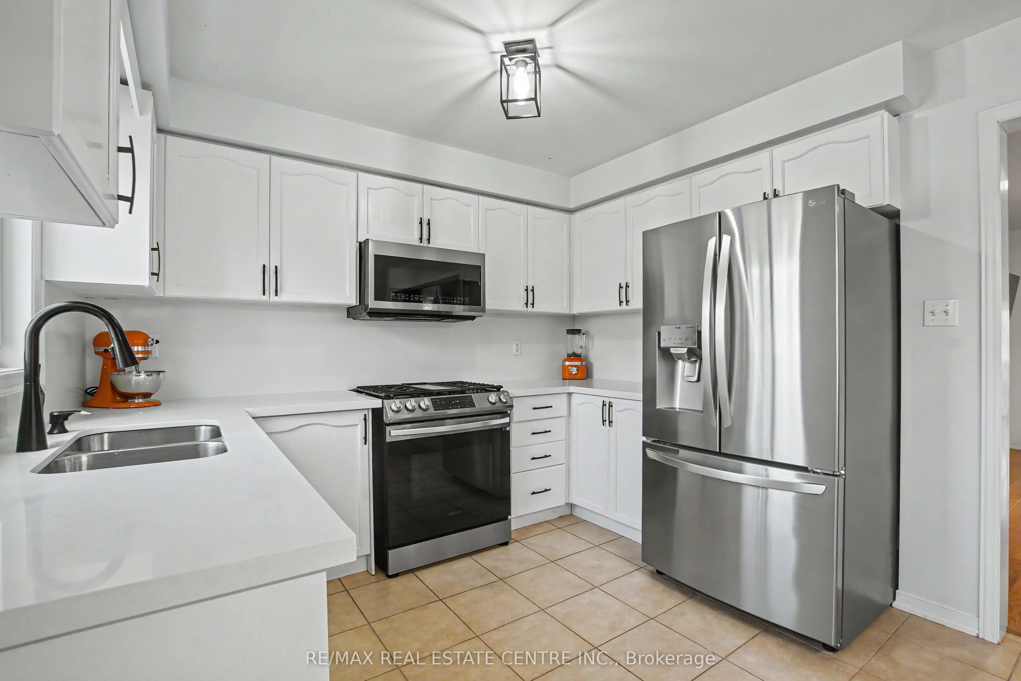 94 Timbertop Crescent