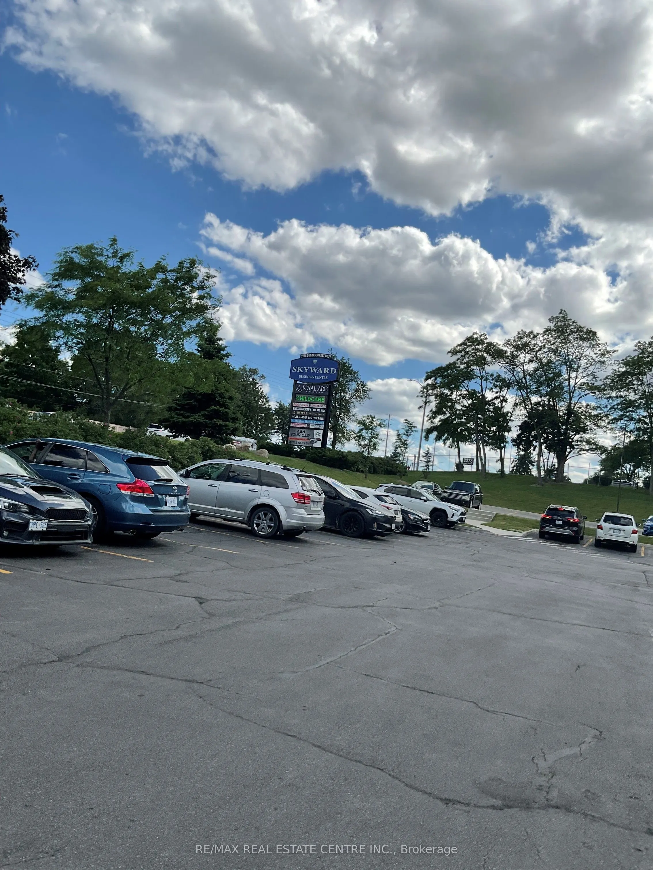 2255 Dundas Street W #317