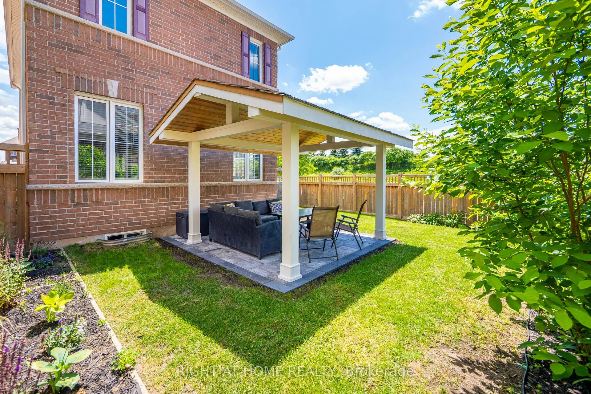 615 Hepburn Road