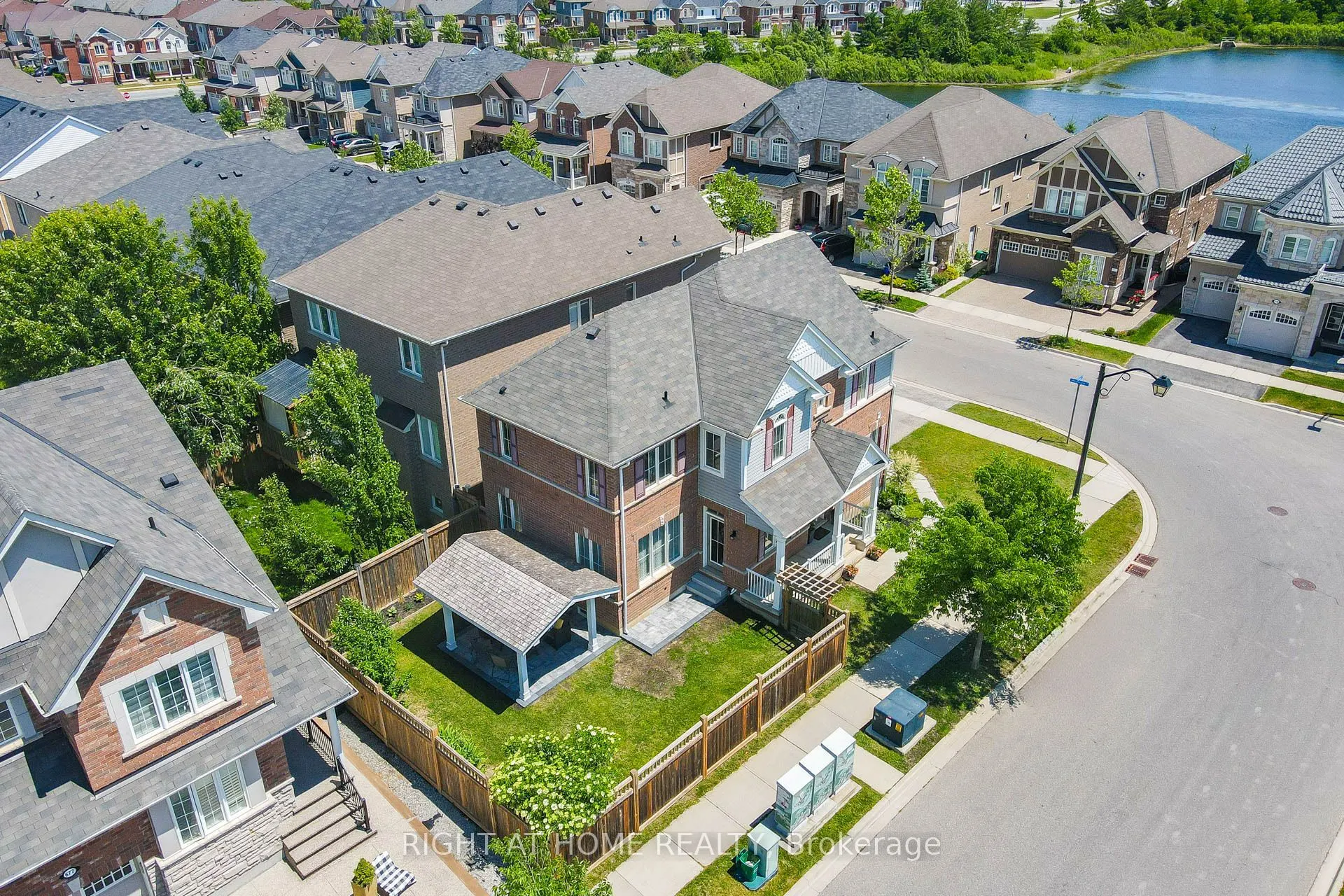 615 Hepburn Road