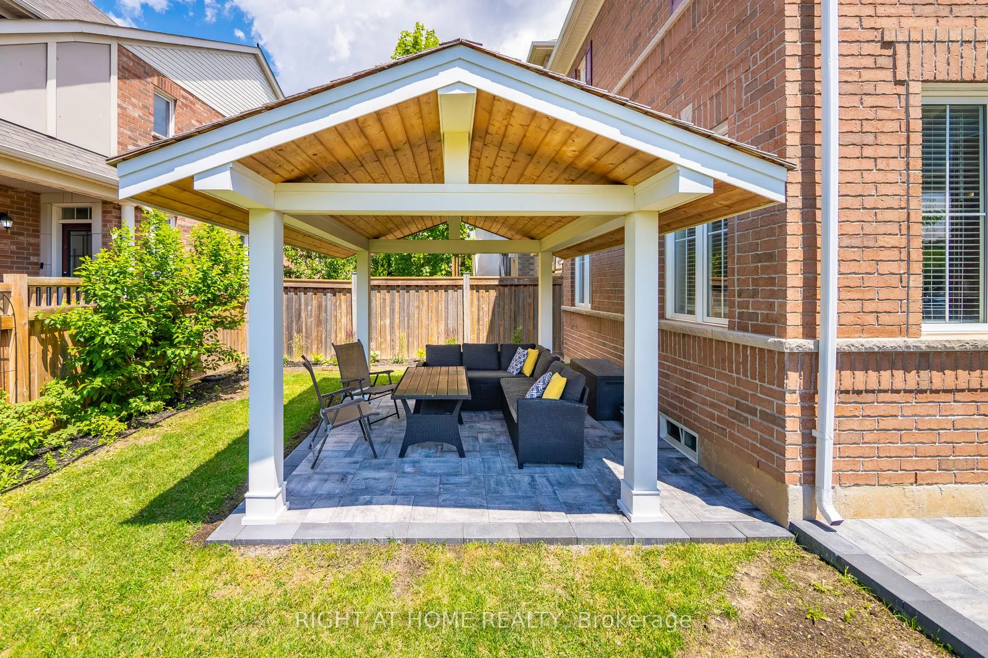 615 Hepburn Road