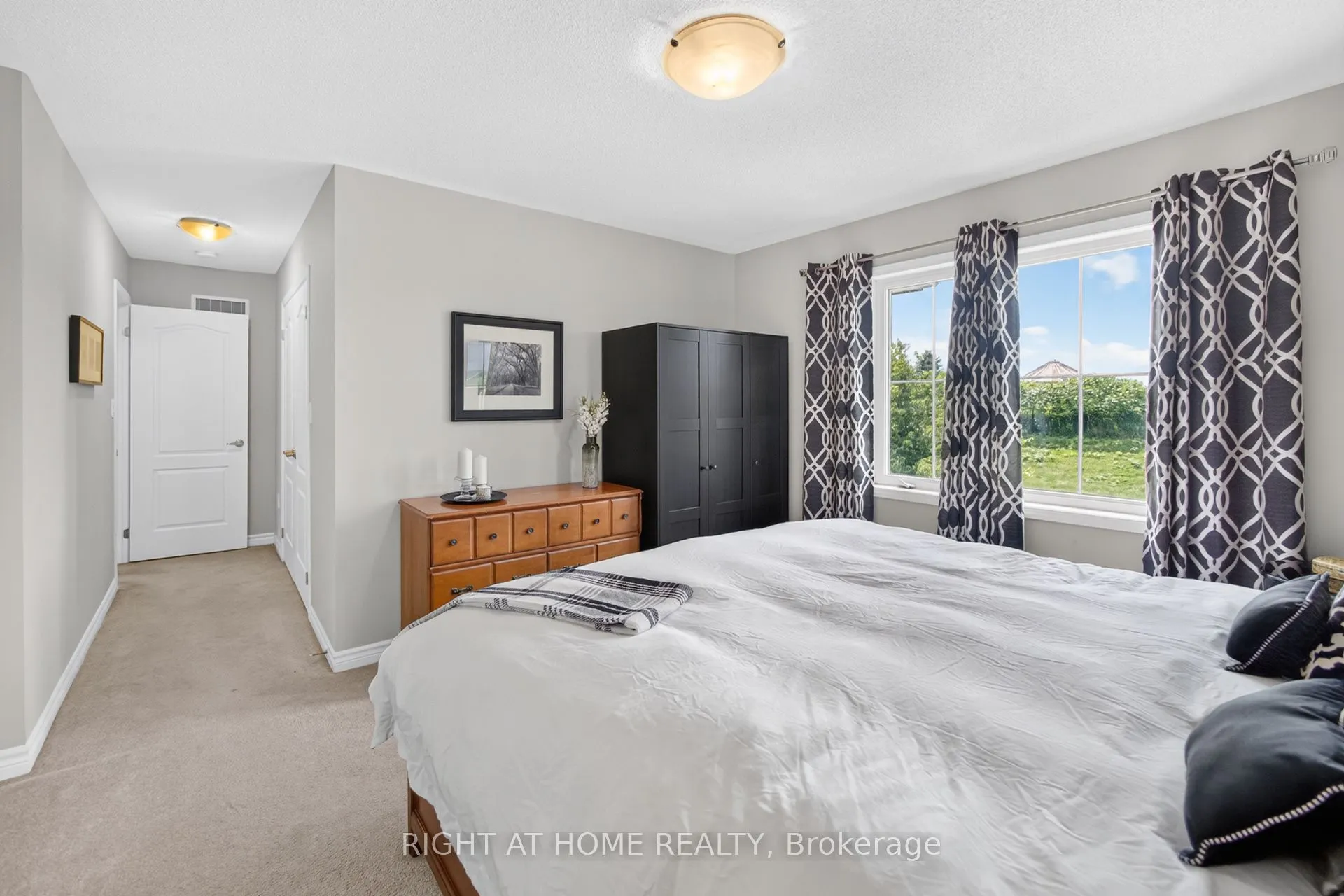 615 Hepburn Road