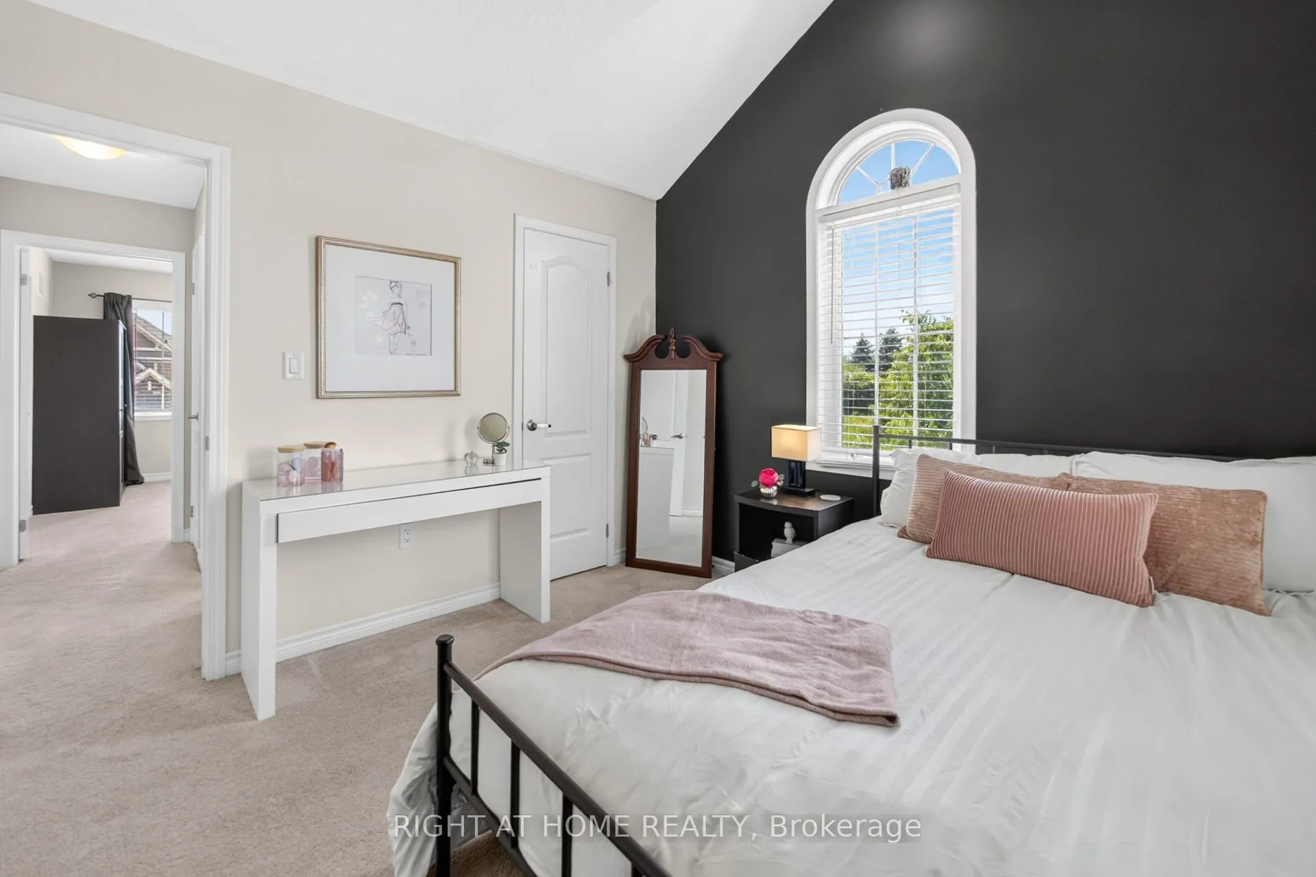 615 Hepburn Road