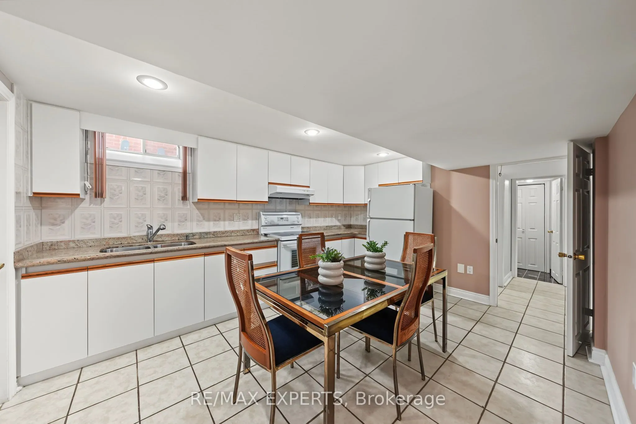 52 Westchester Boulevard