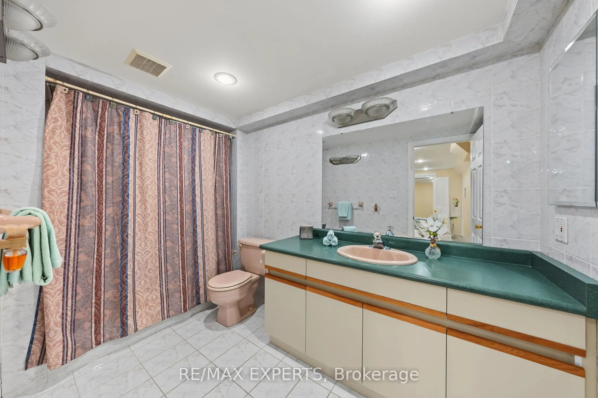52 Westchester Boulevard