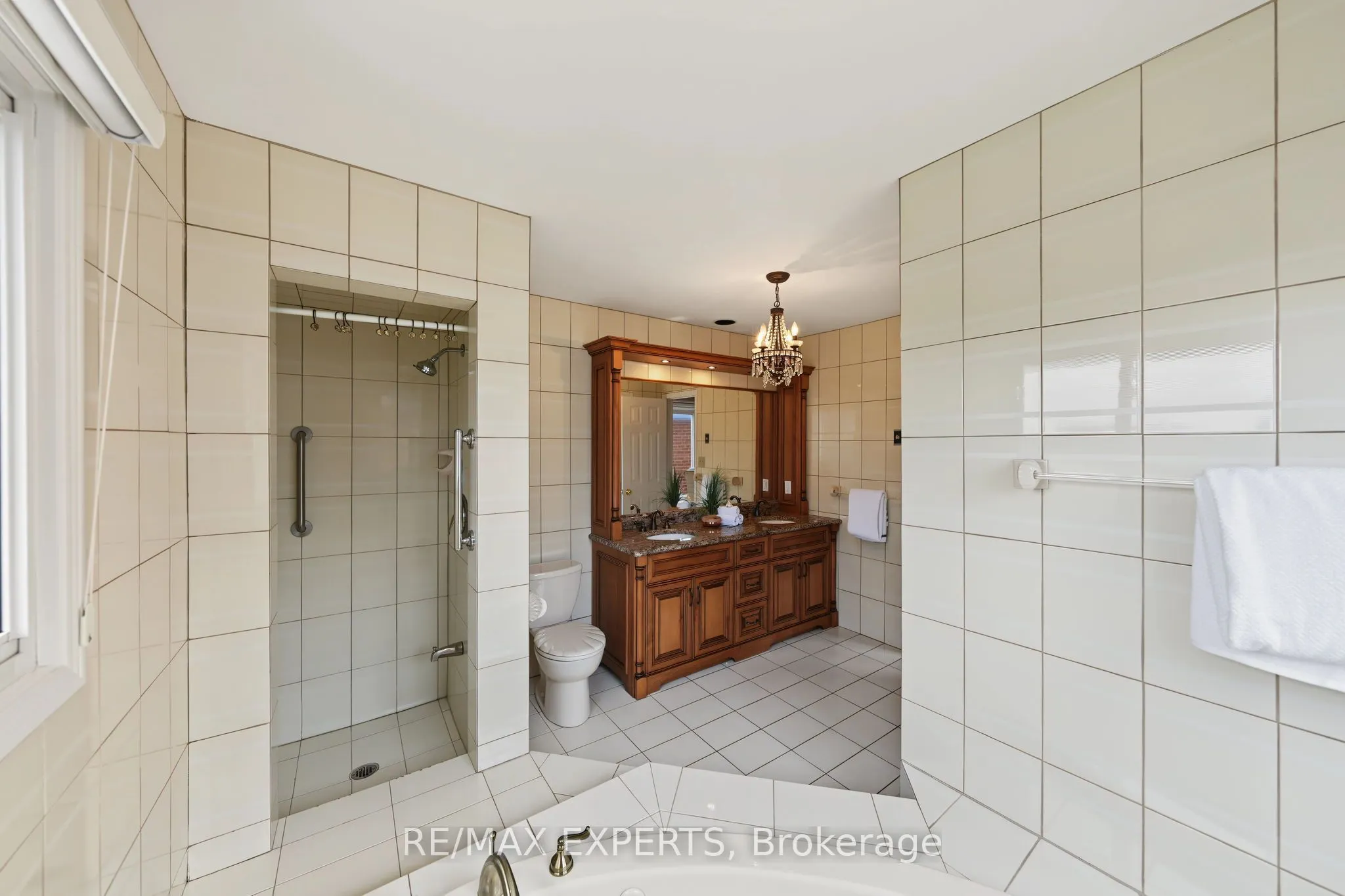 52 Westchester Boulevard