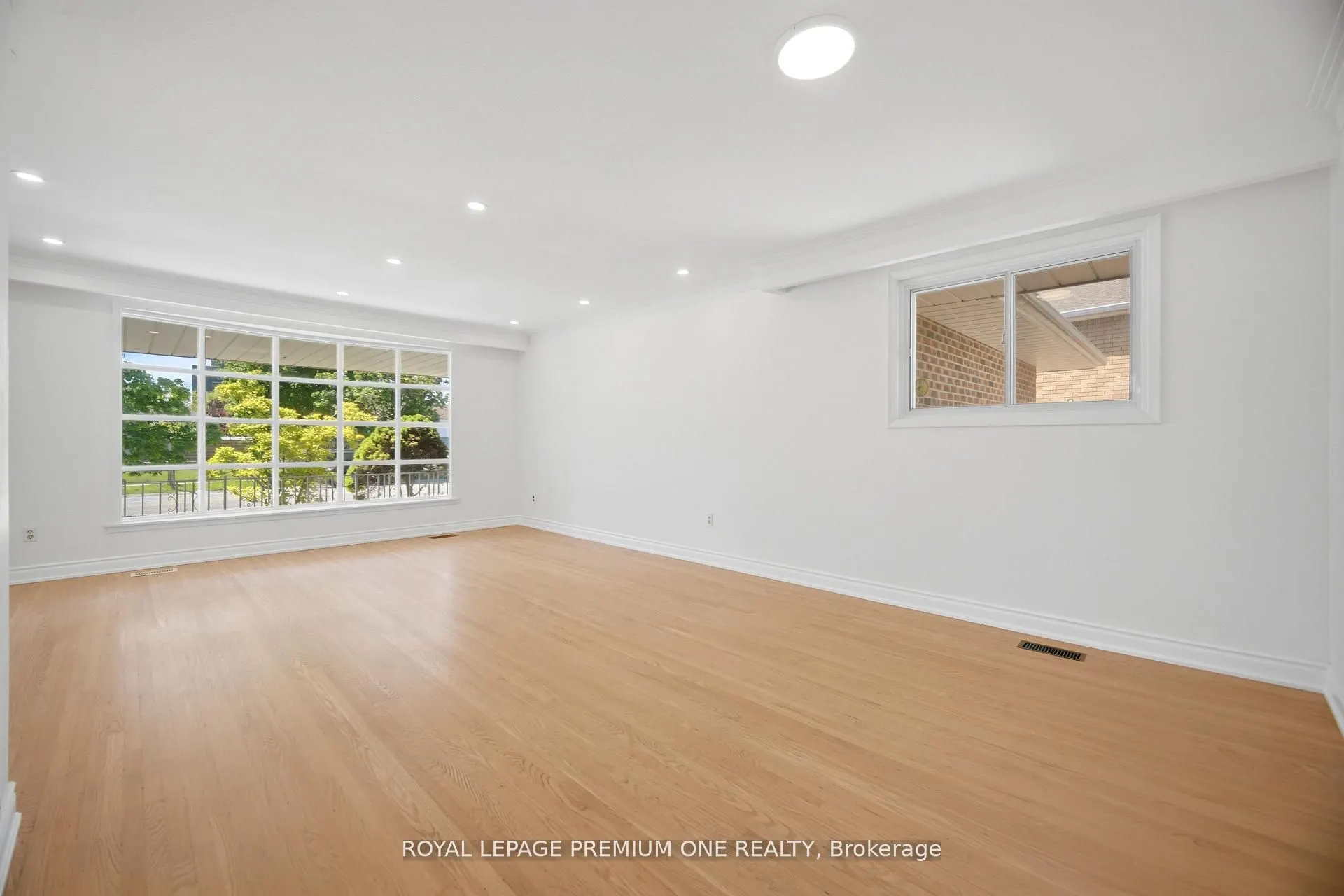 3195 Golden Orchard Drive