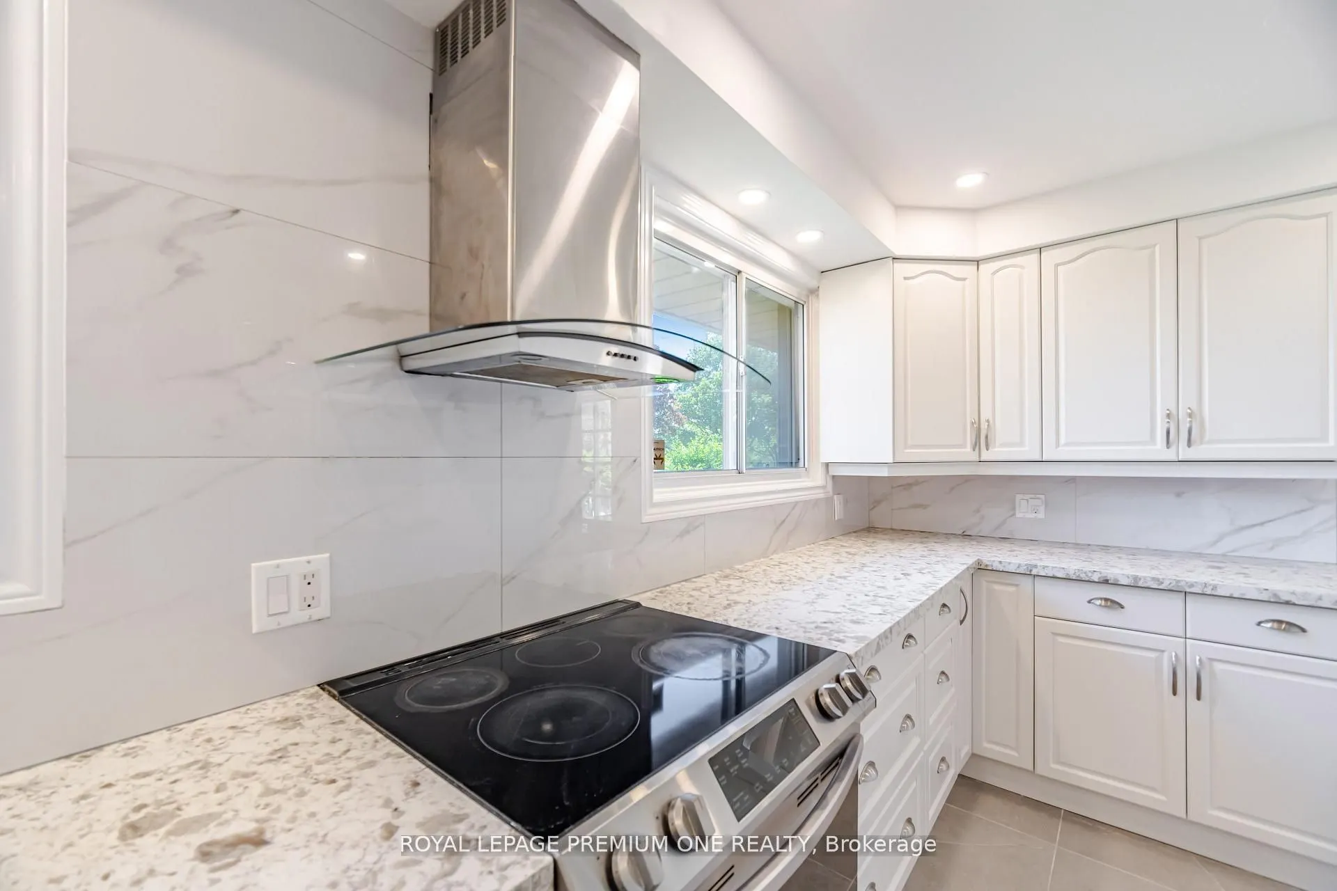 3195 Golden Orchard Drive