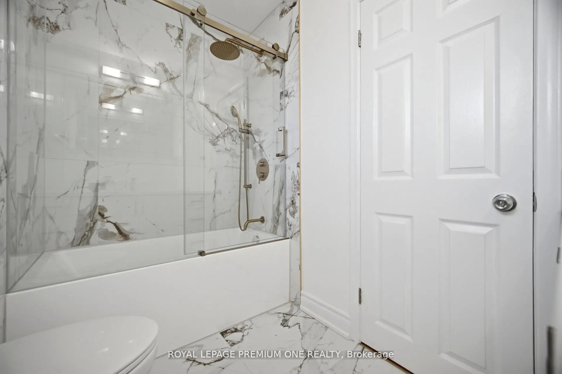 3195 Golden Orchard Drive