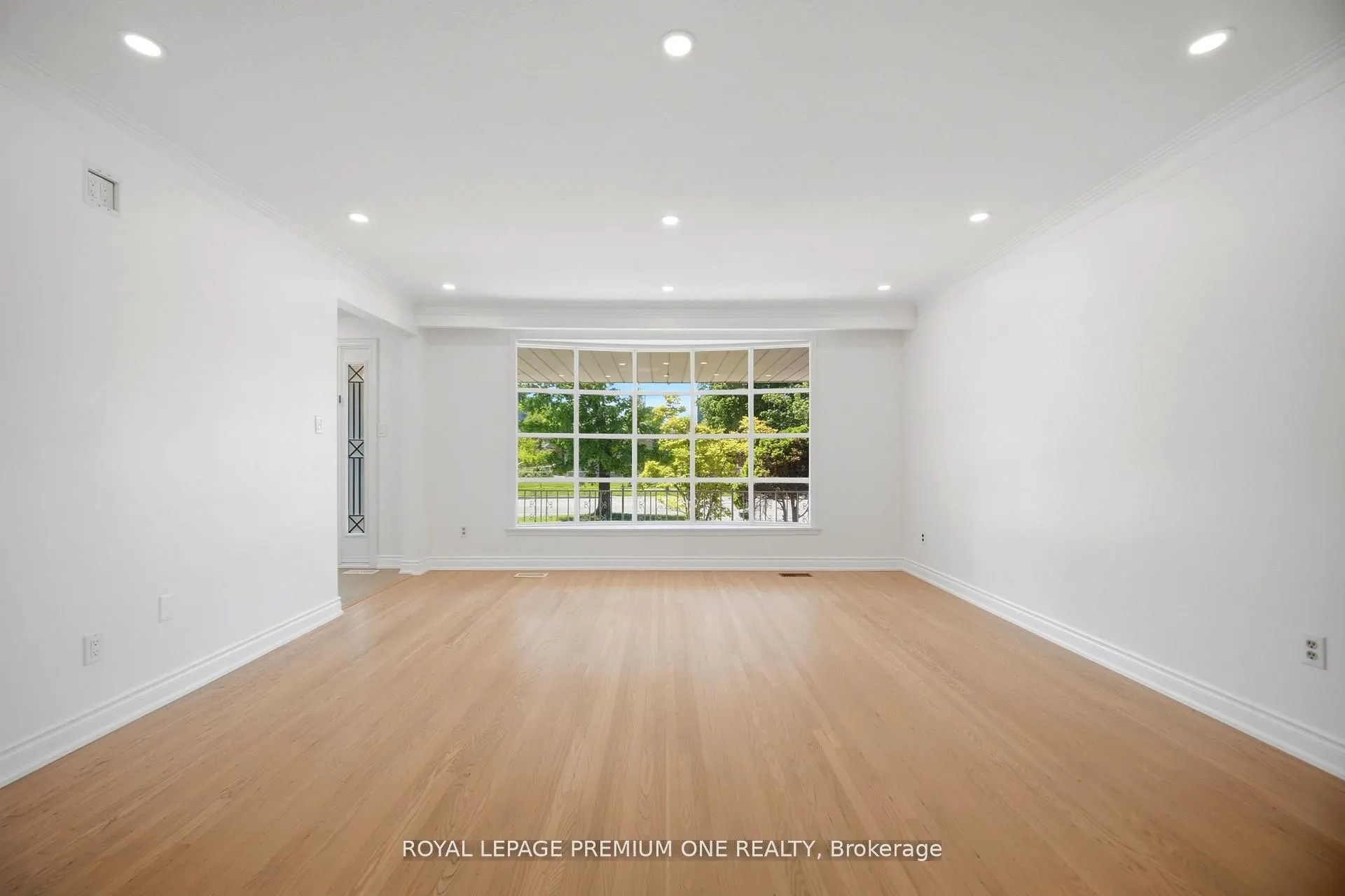 3195 Golden Orchard Drive