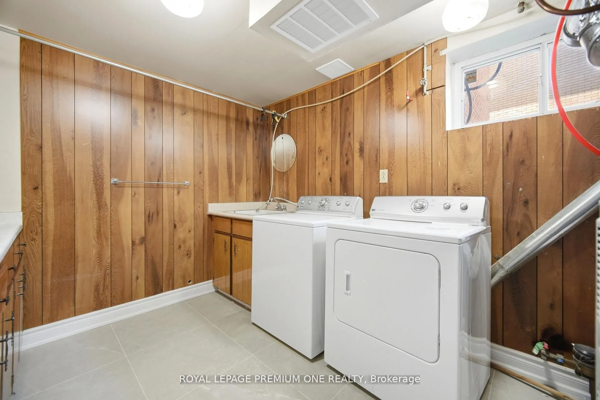 3195 Golden Orchard Drive
