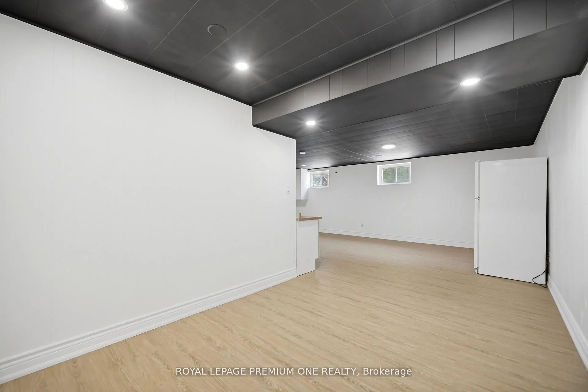3195 Golden Orchard Drive