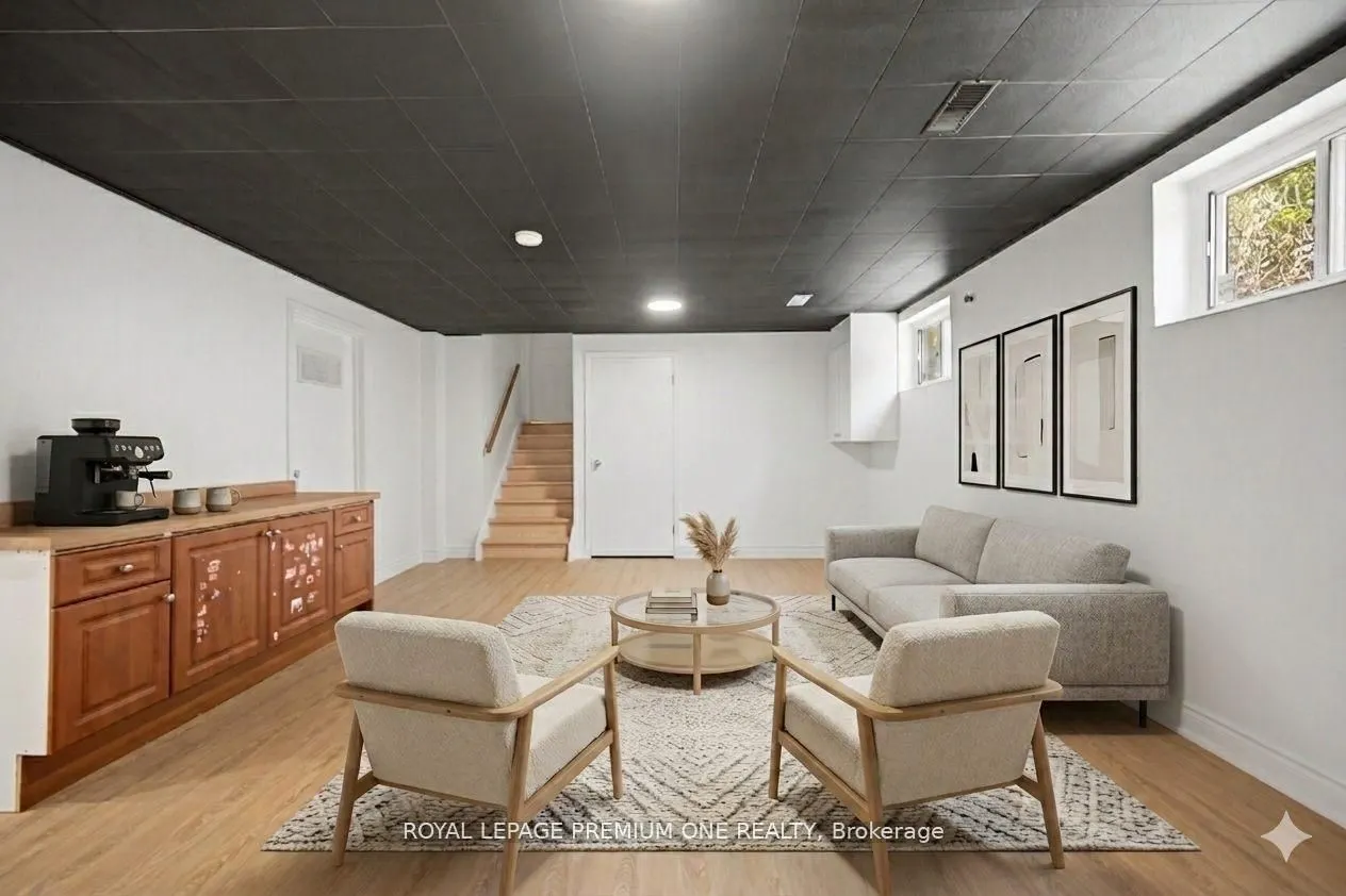 3195 Golden Orchard Drive