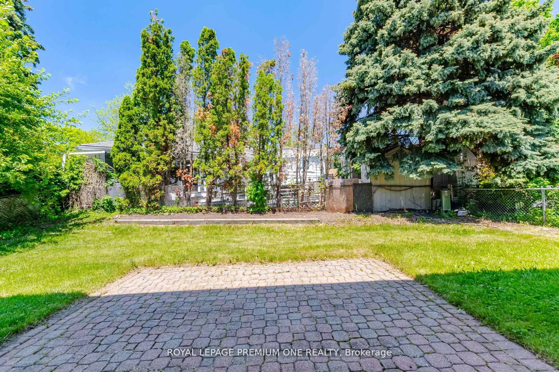 3195 Golden Orchard Drive
