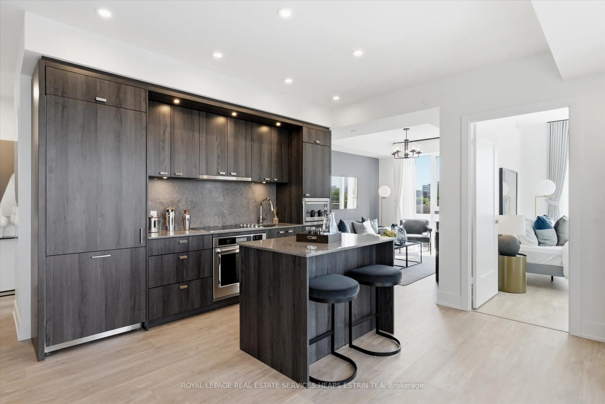 858 Dupont Street #328