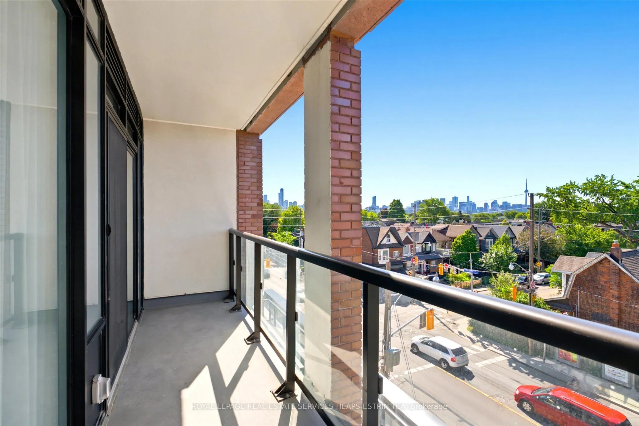 858 Dupont Street #328