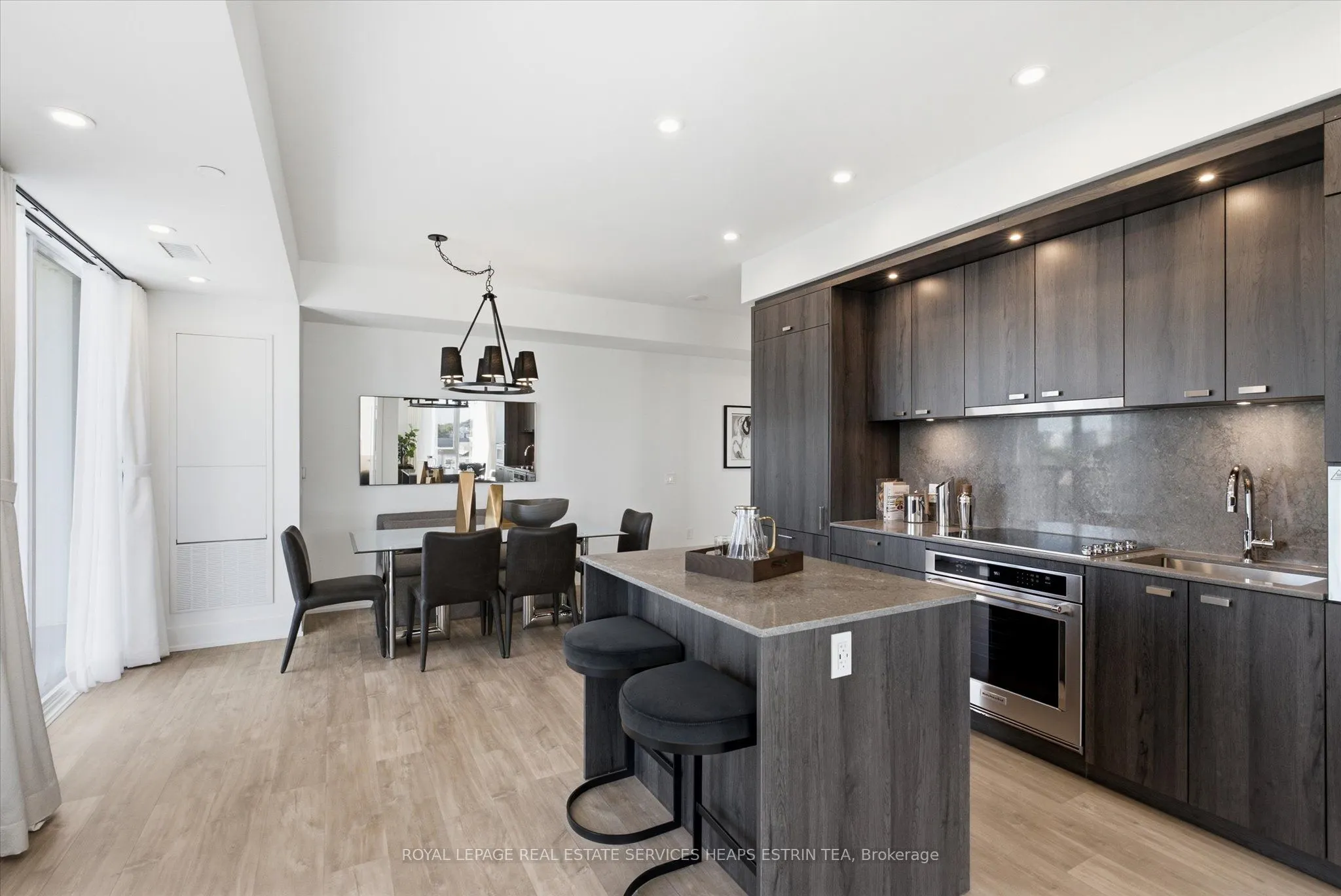 858 Dupont Street #328