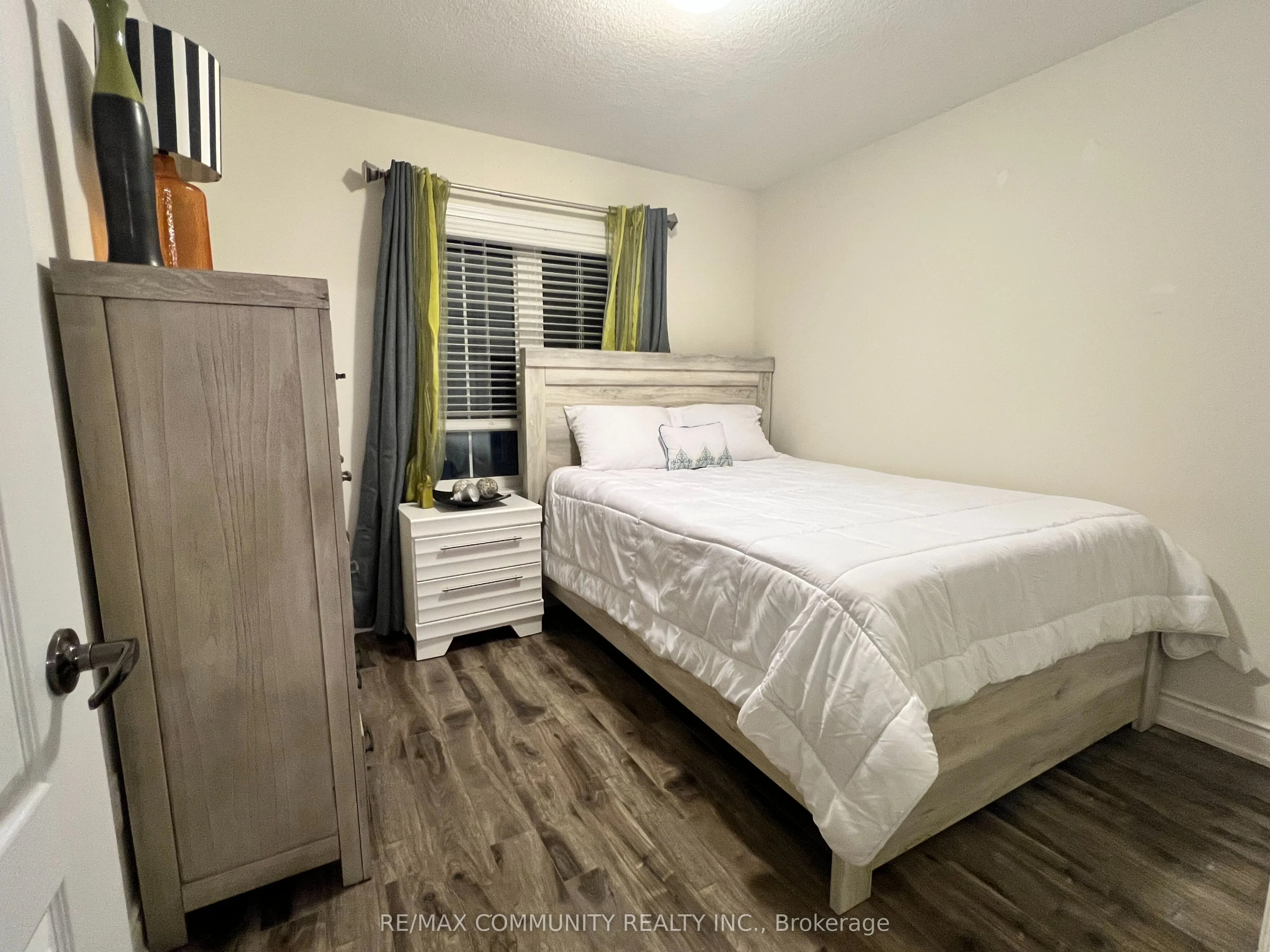 23 Francesco Street #Room 1