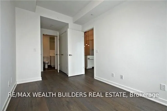 1990 Bloor Street W #505