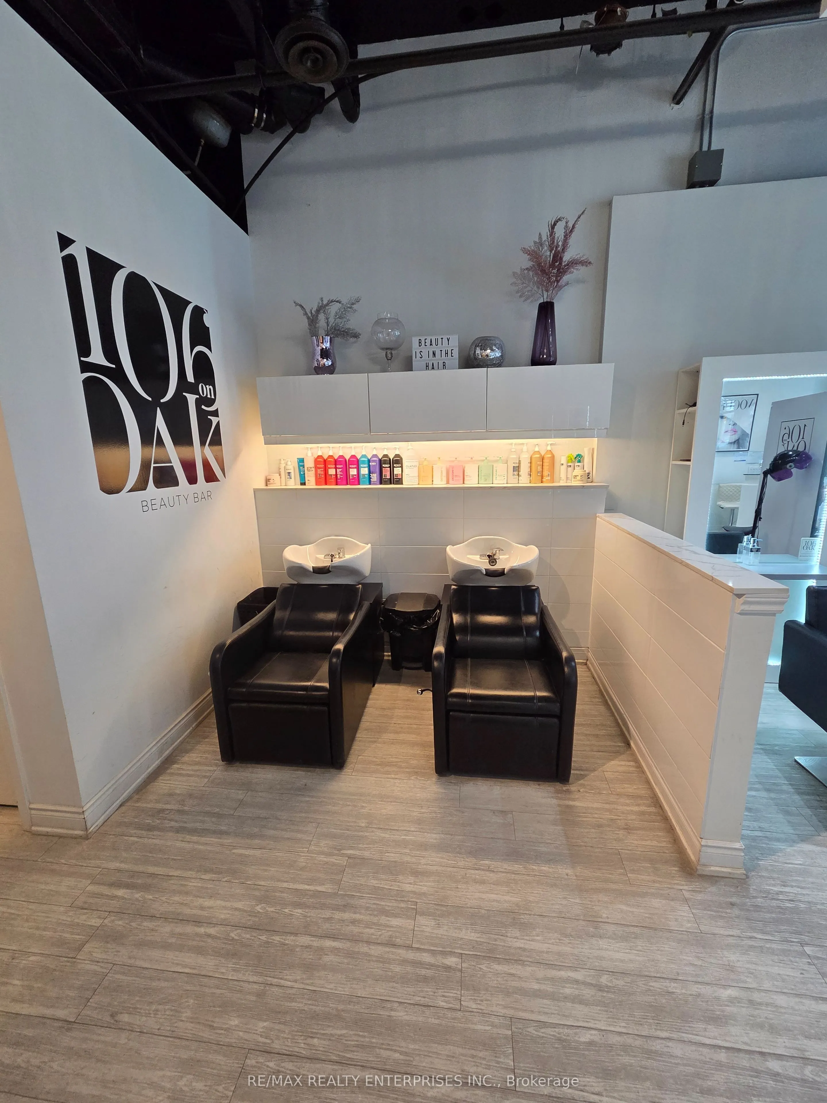 216 Oak Park Boulevard #106
