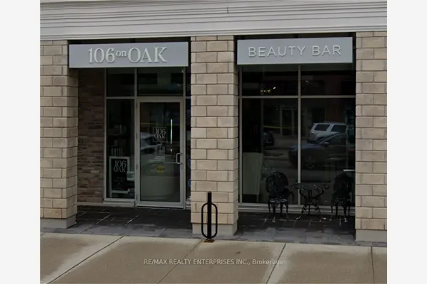216 Oak Park Boulevard