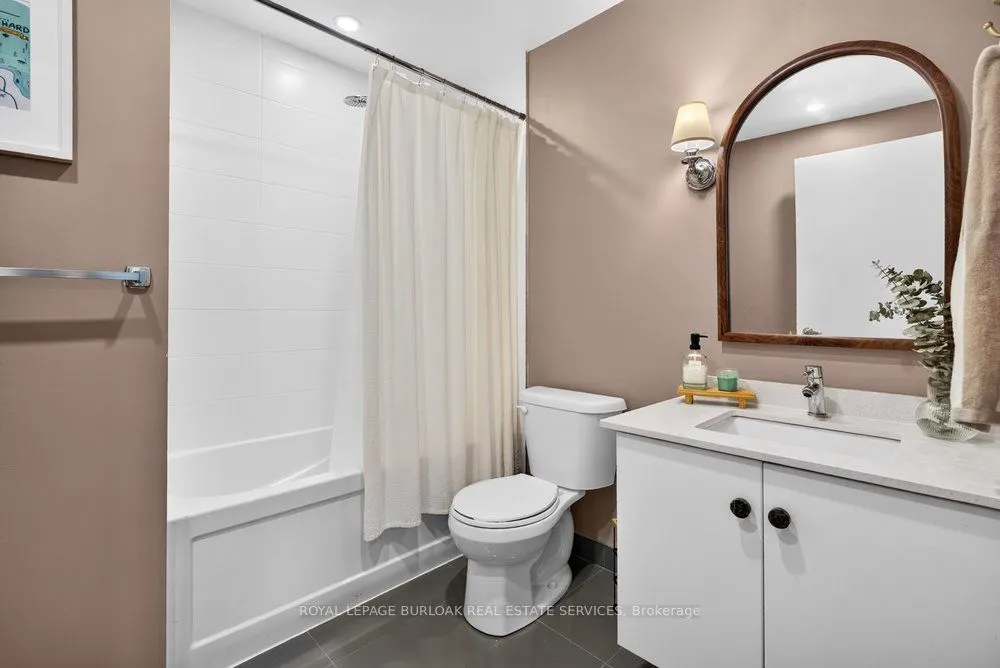 5240 Dundas Street #B209