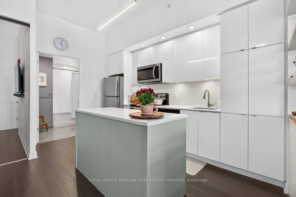 5240 Dundas Street #B209