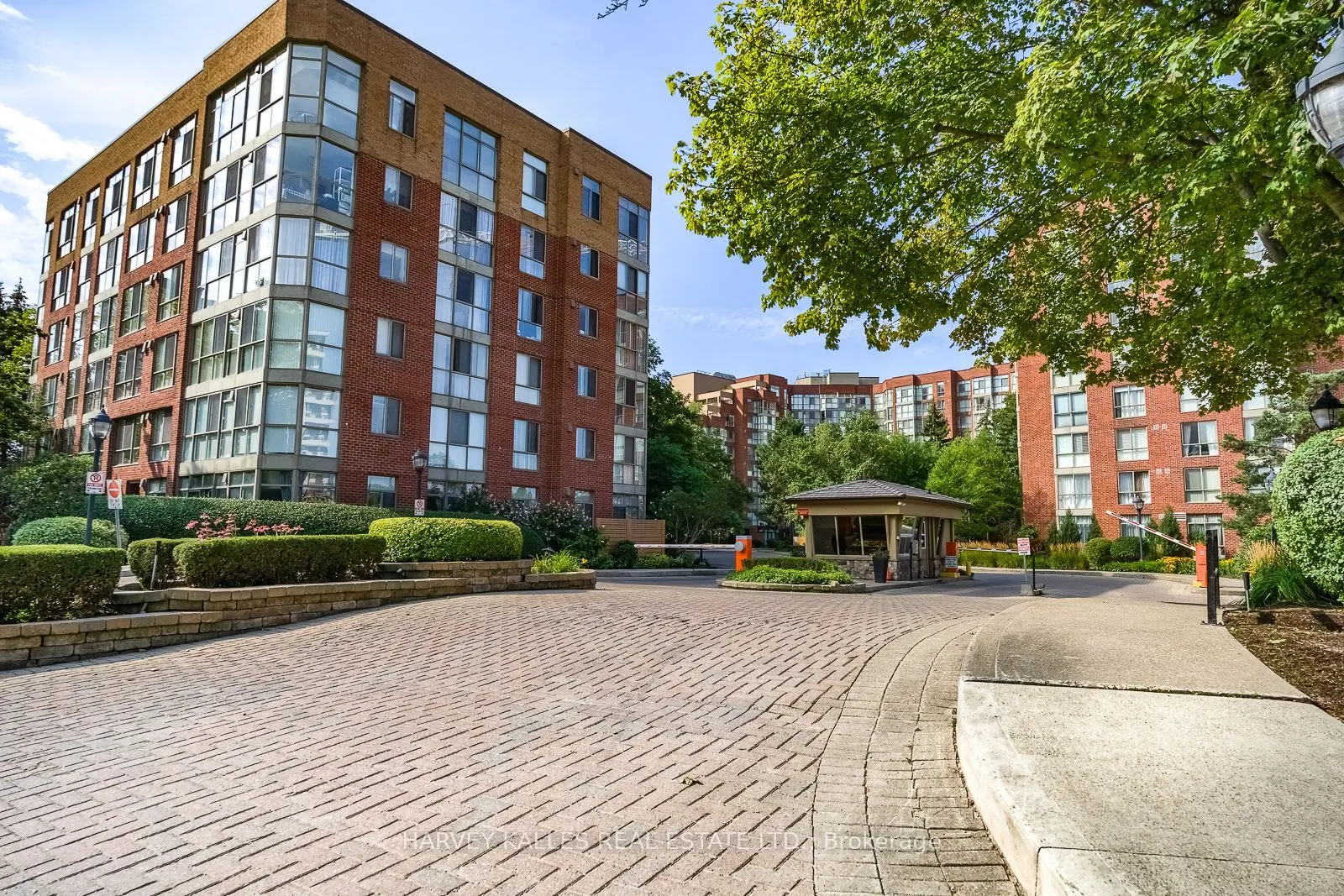 20 Southport Street #521