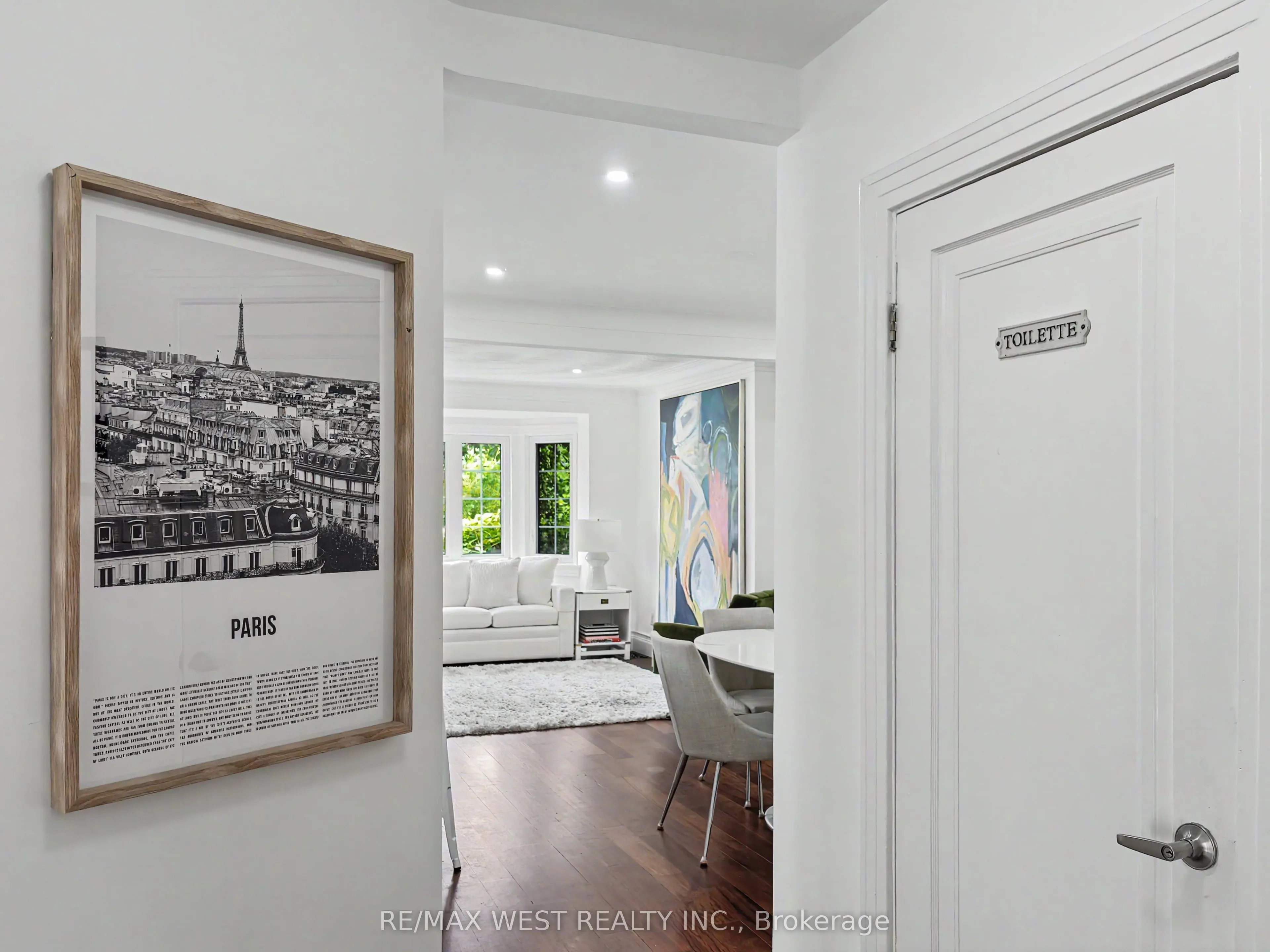 12 Brentwood Road S