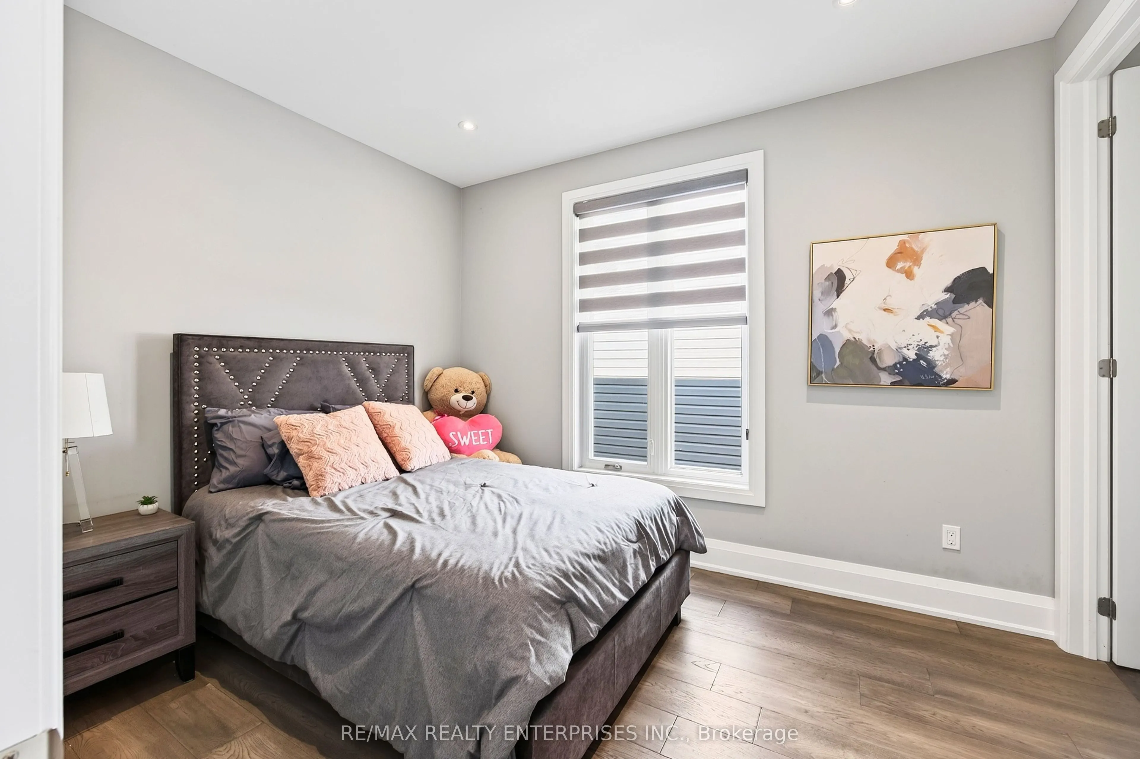 36B Pine Avenue