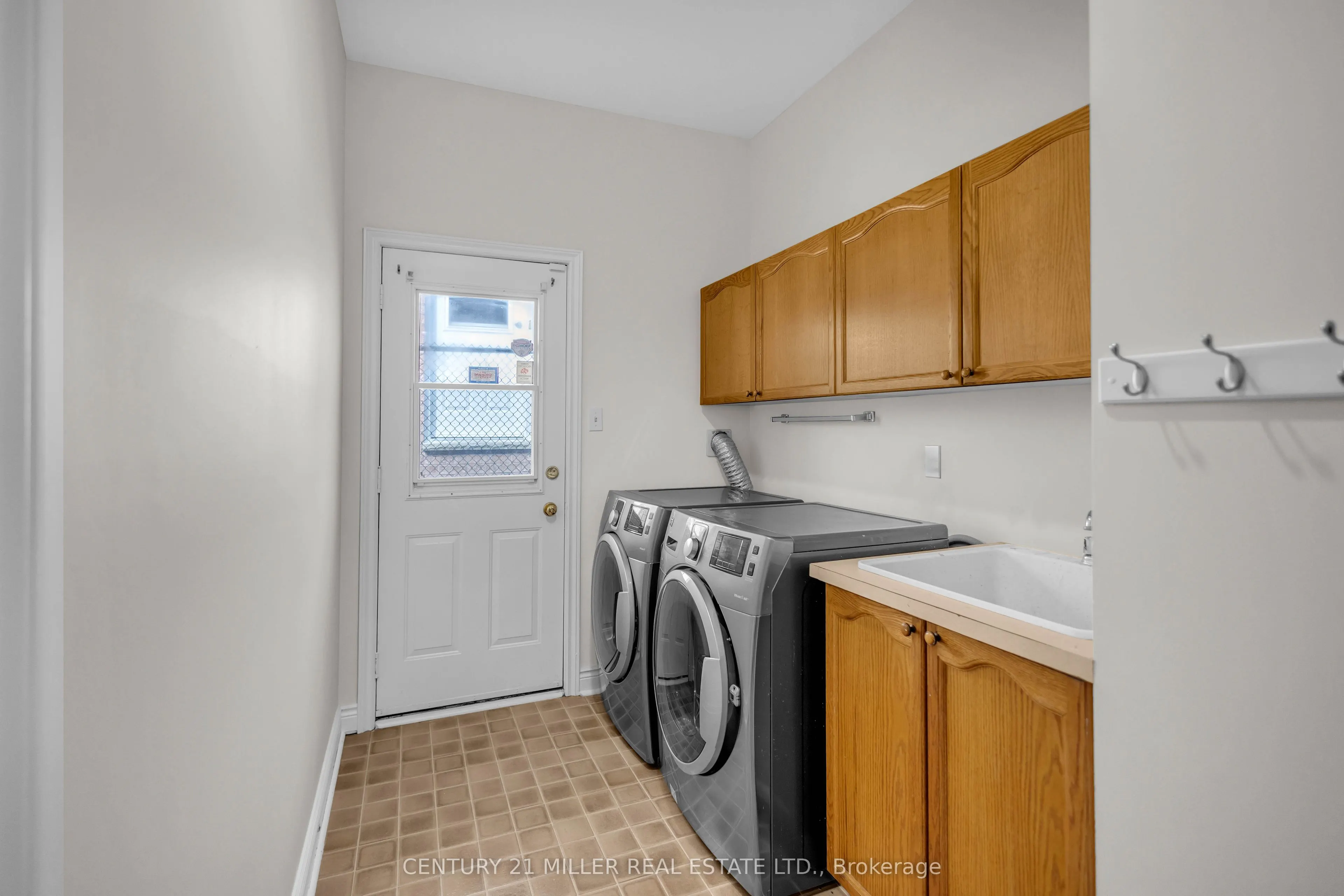 1398 Winterberry Drive