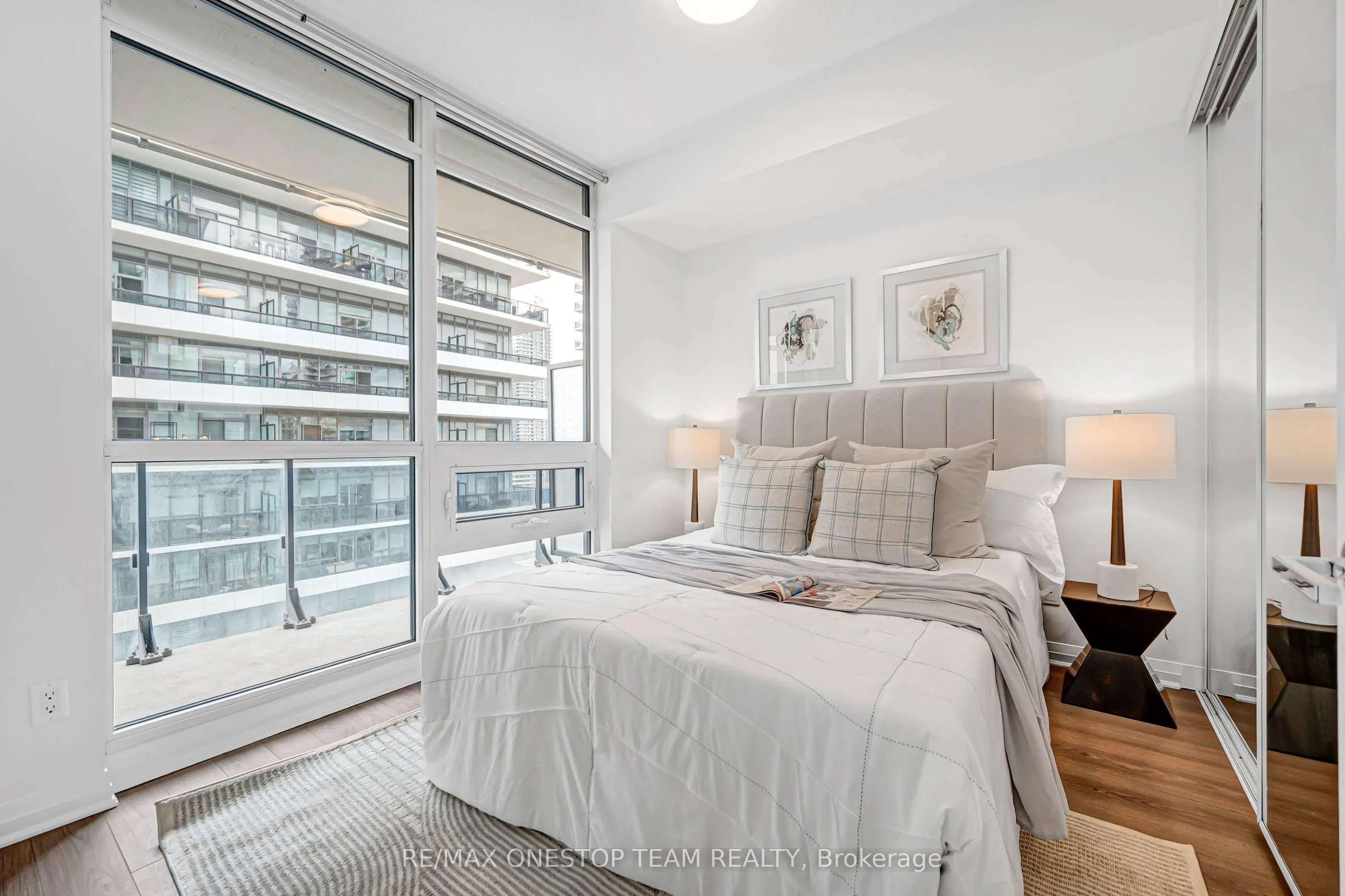 59 Annie Craig Drive #1306