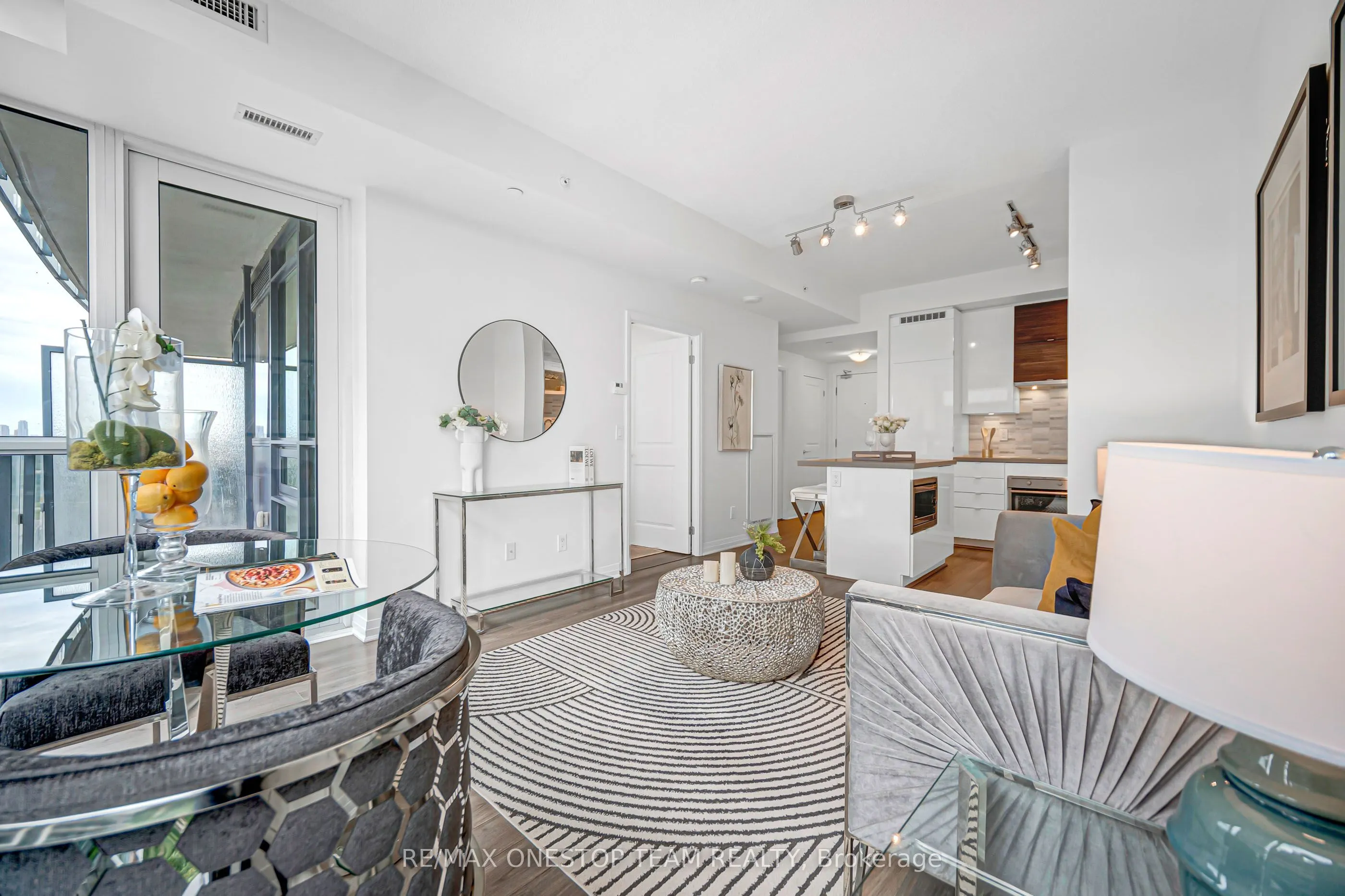 59 Annie Craig Drive #1306