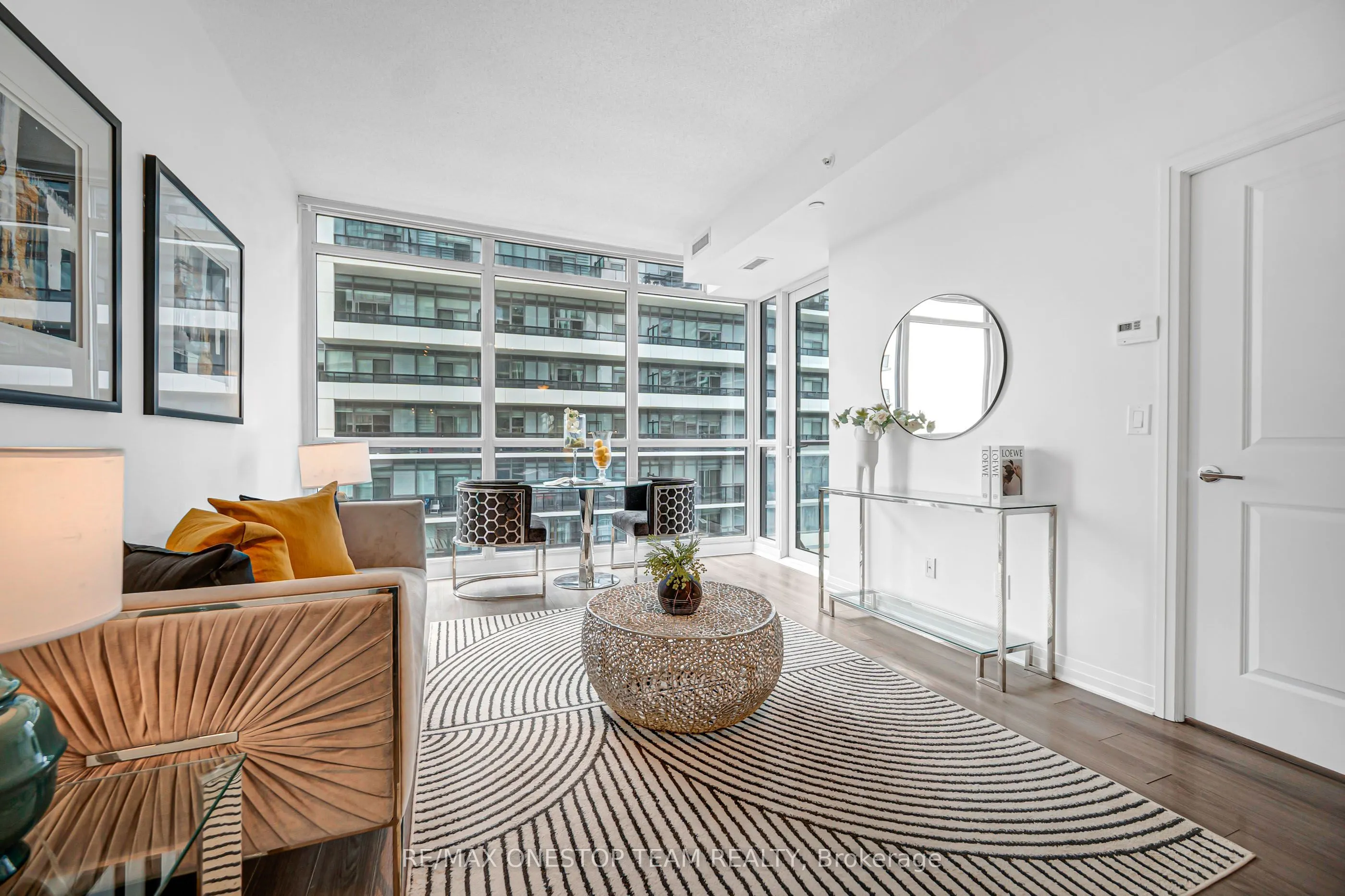 59 Annie Craig Drive #1306