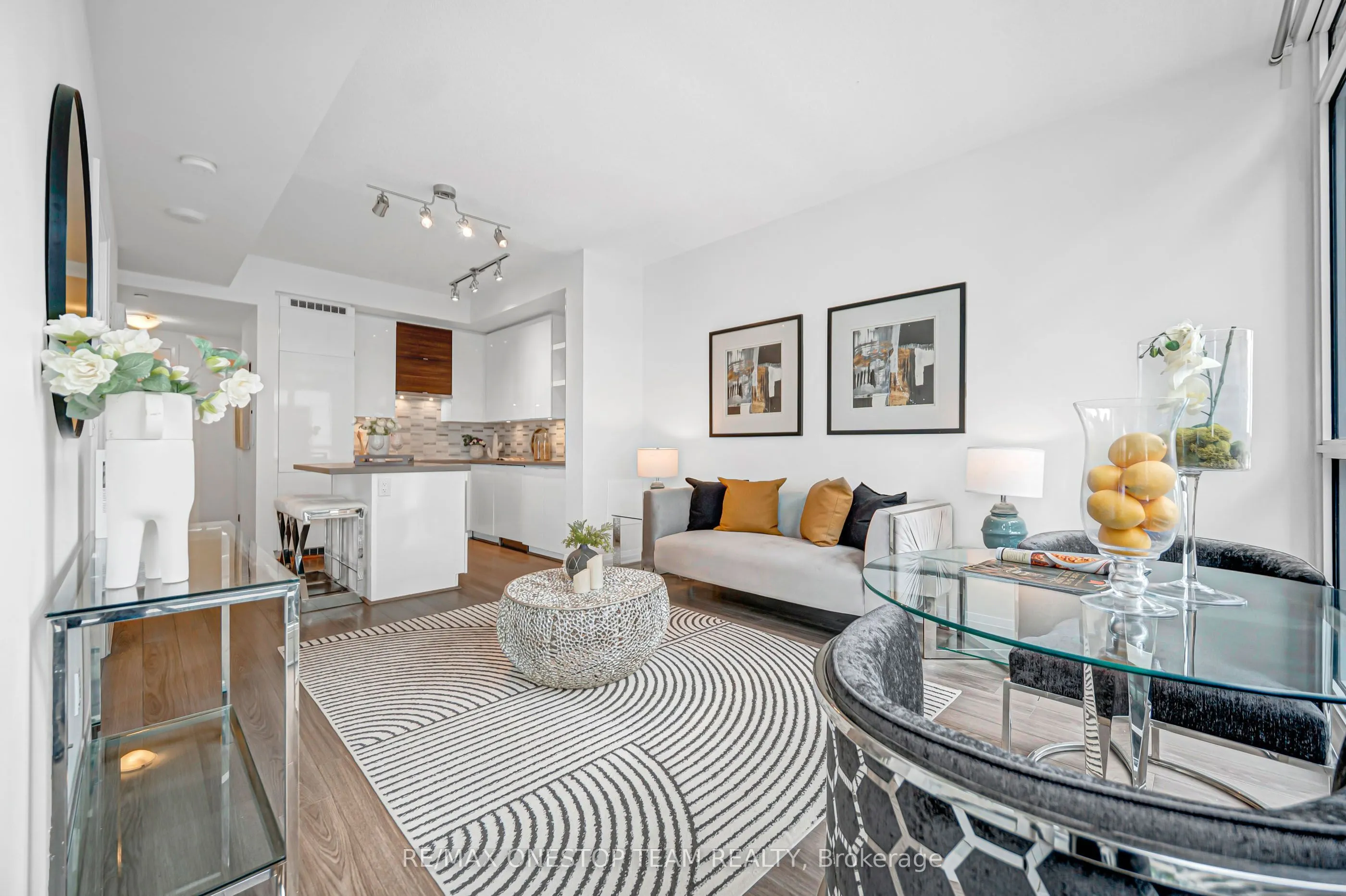 59 Annie Craig Drive #1306