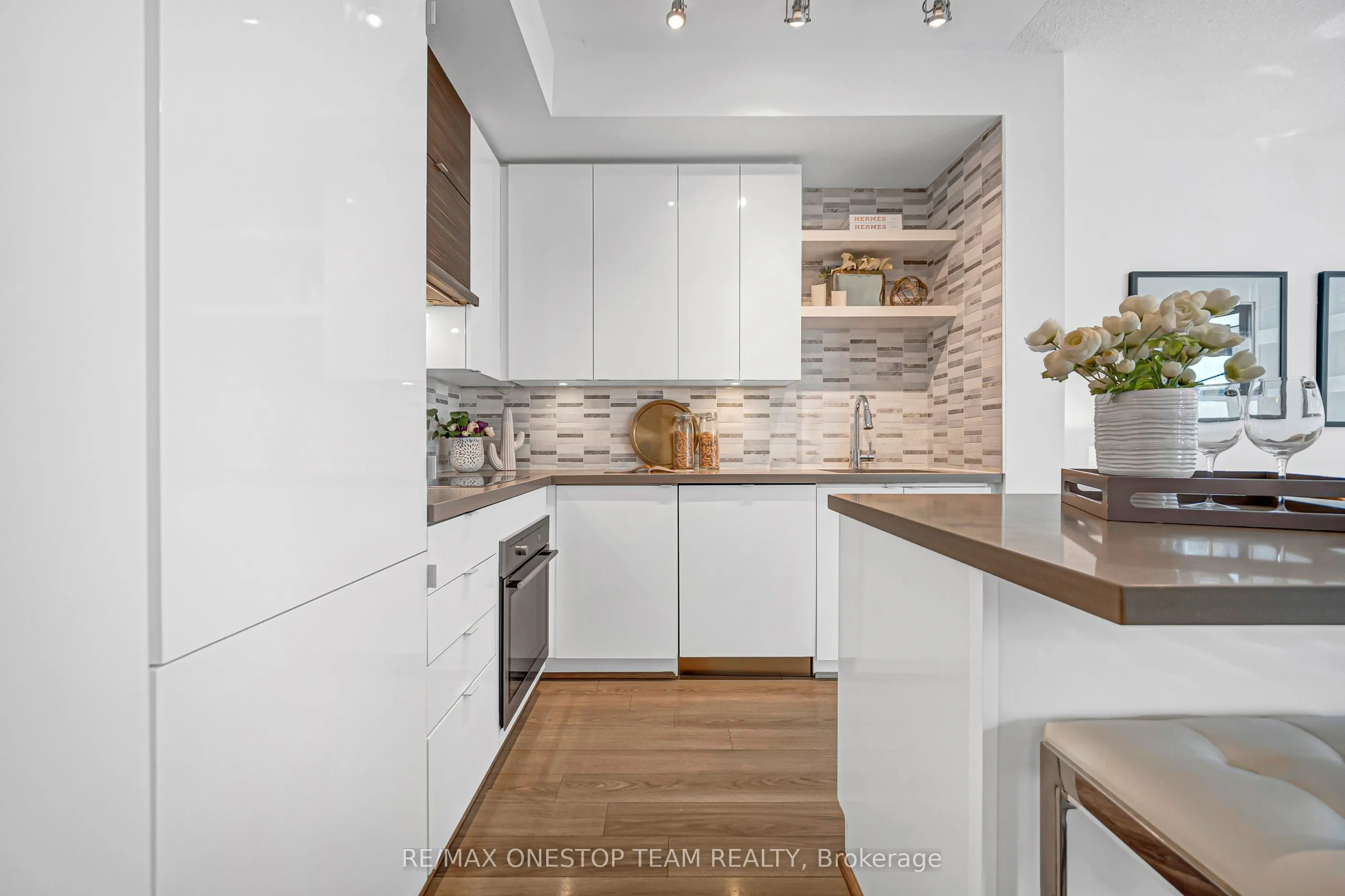 59 Annie Craig Drive #1306
