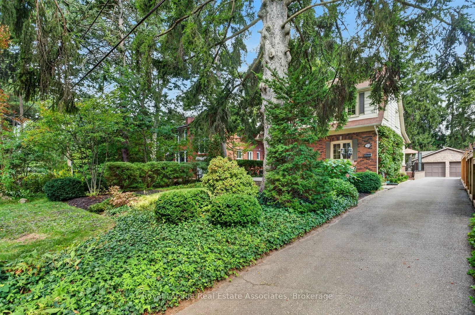 33 Ben Machree Drive