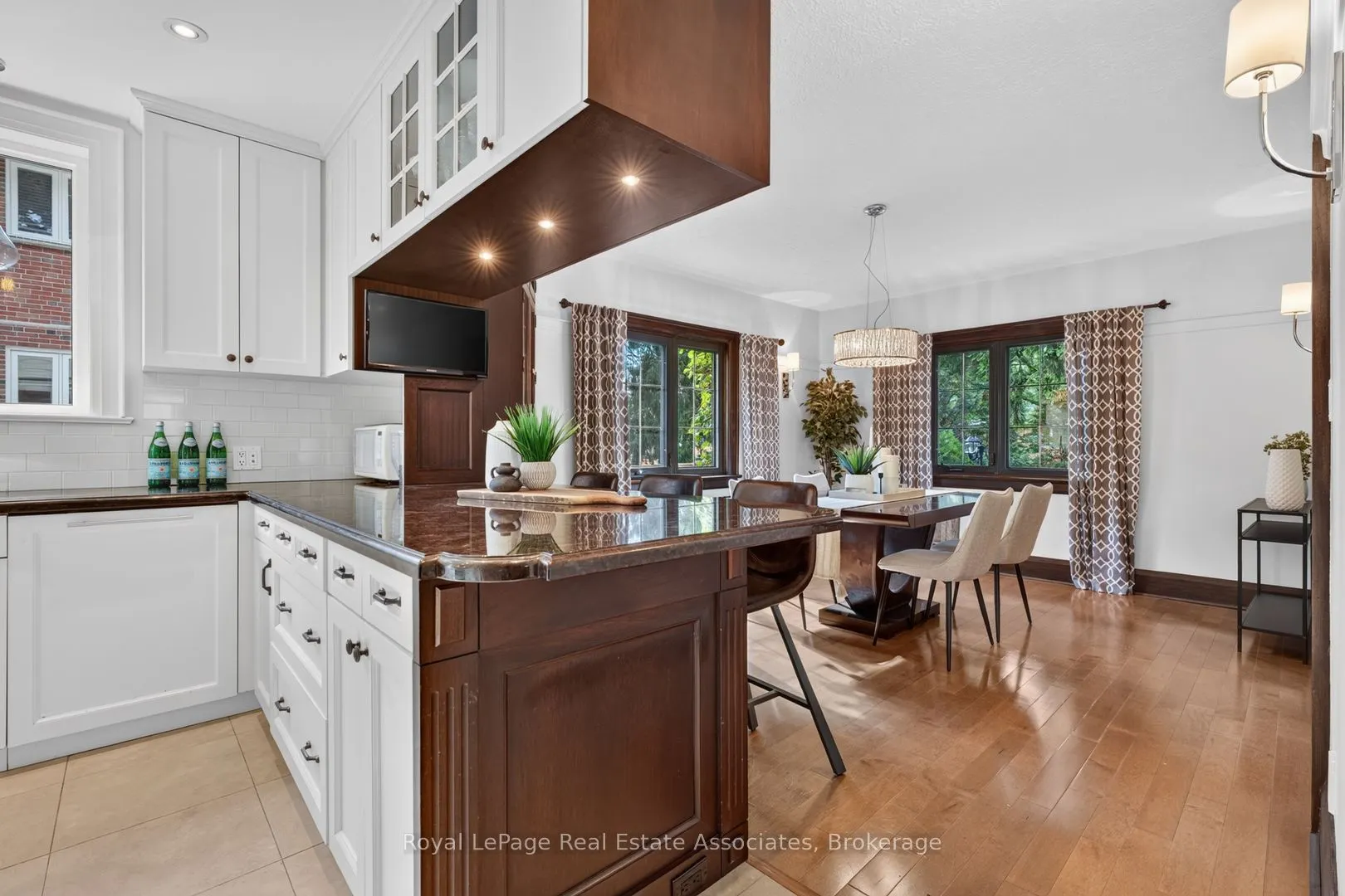 33 Ben Machree Drive