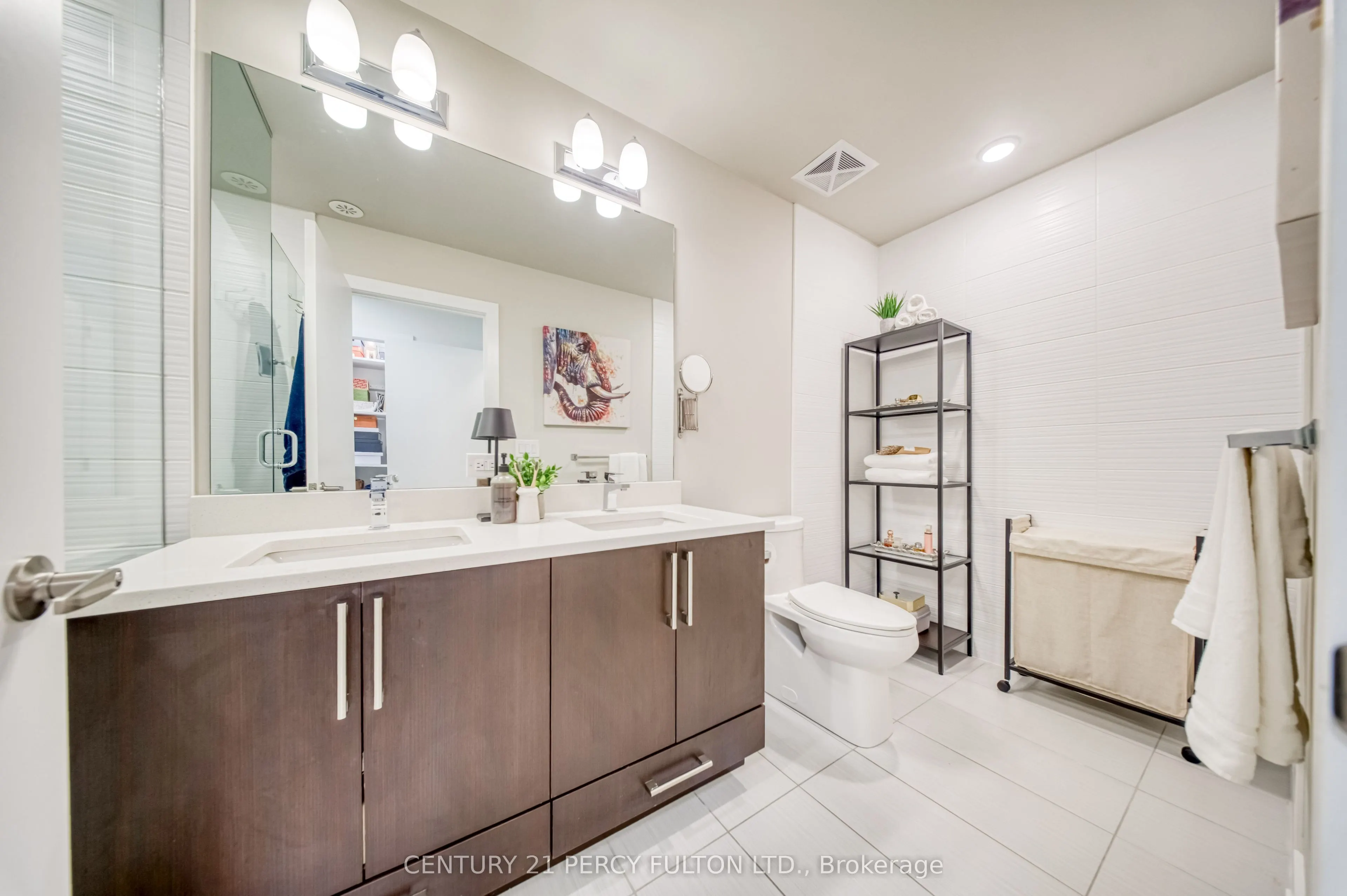 26 Ernest Avenue #20