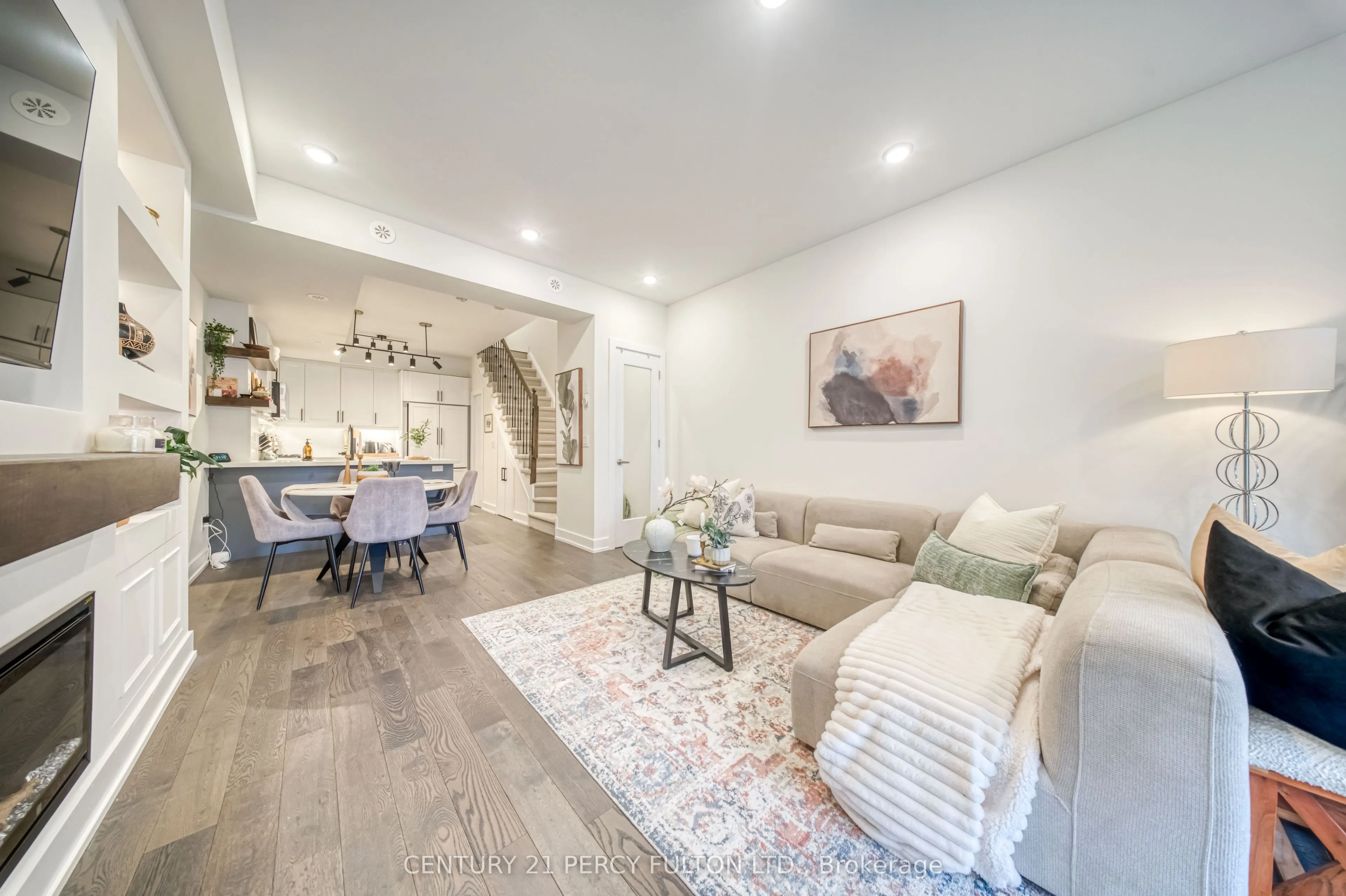 26 Ernest Avenue #20