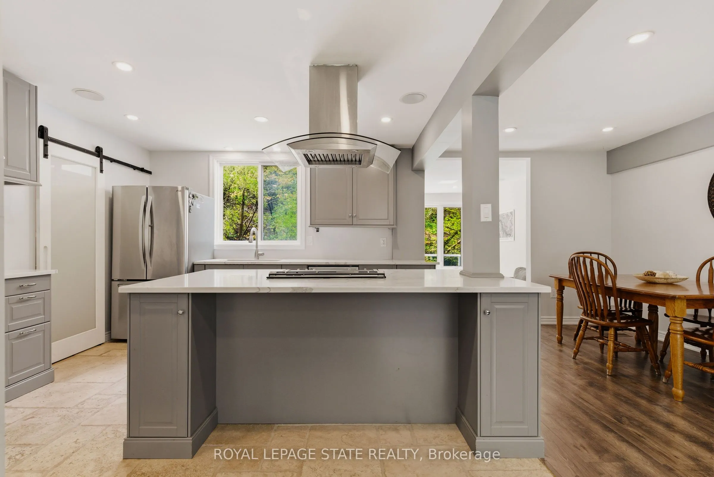 1262 Hidden Valley Road