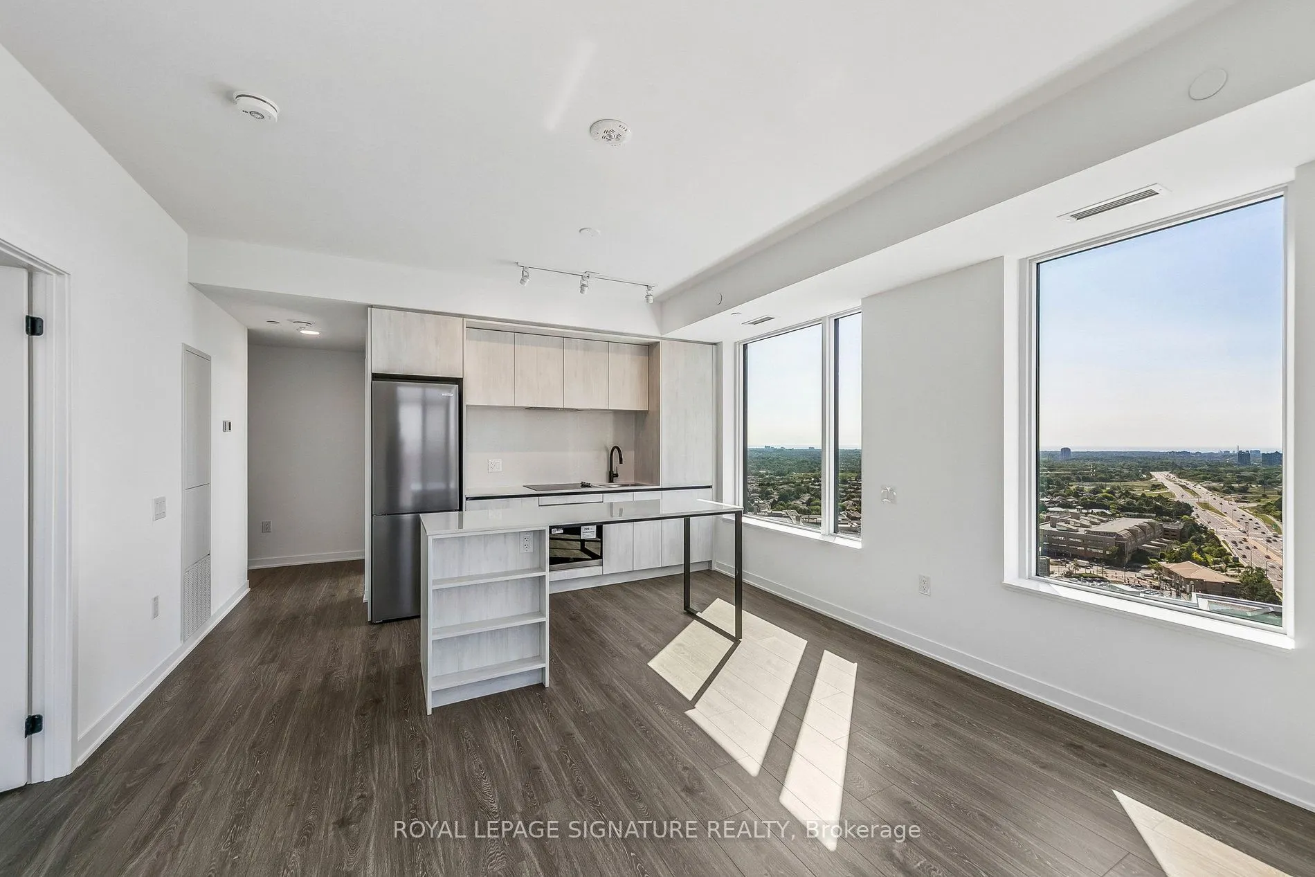 2495 Eglinton Avenue W #2404