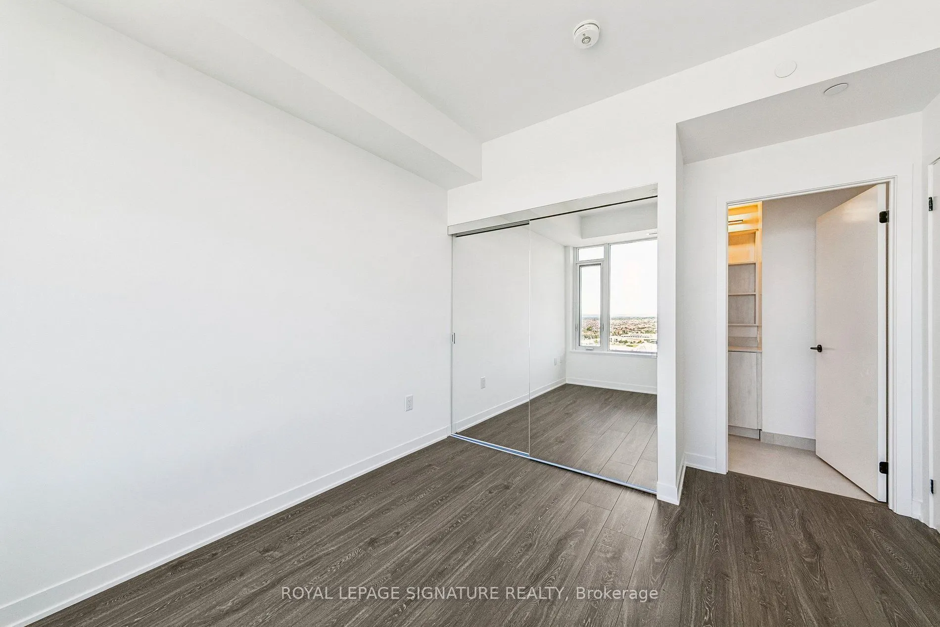 2495 Eglinton Avenue W #2404